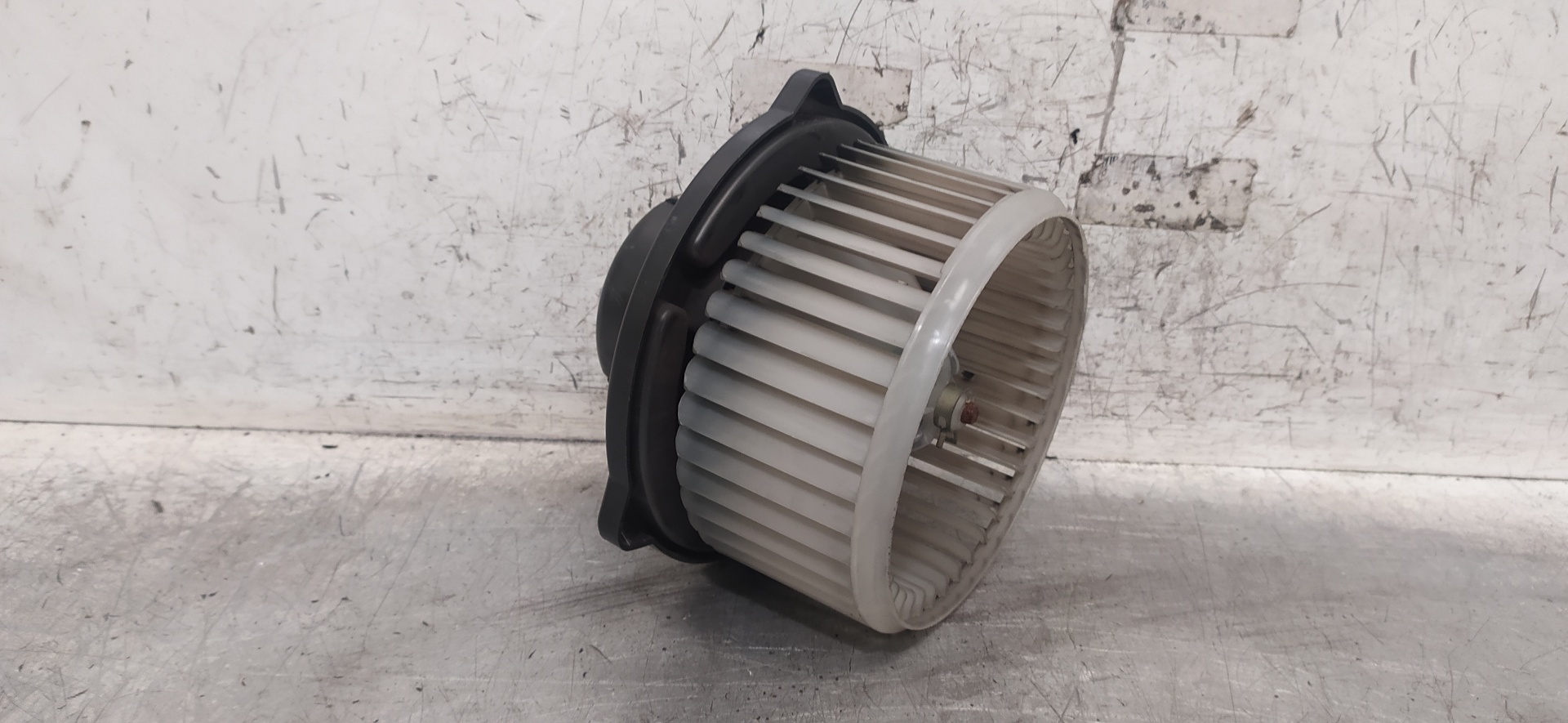 TOYOTA Avensis 2 generation (2002-2009) Fűtésventilátor MF0160700610 25917297