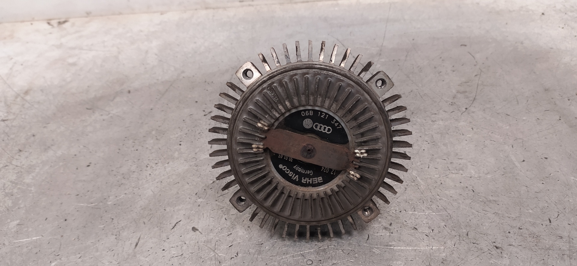 AUDI A4 B6/8E (2000-2005) Fan Coupling 06B121347 20101939