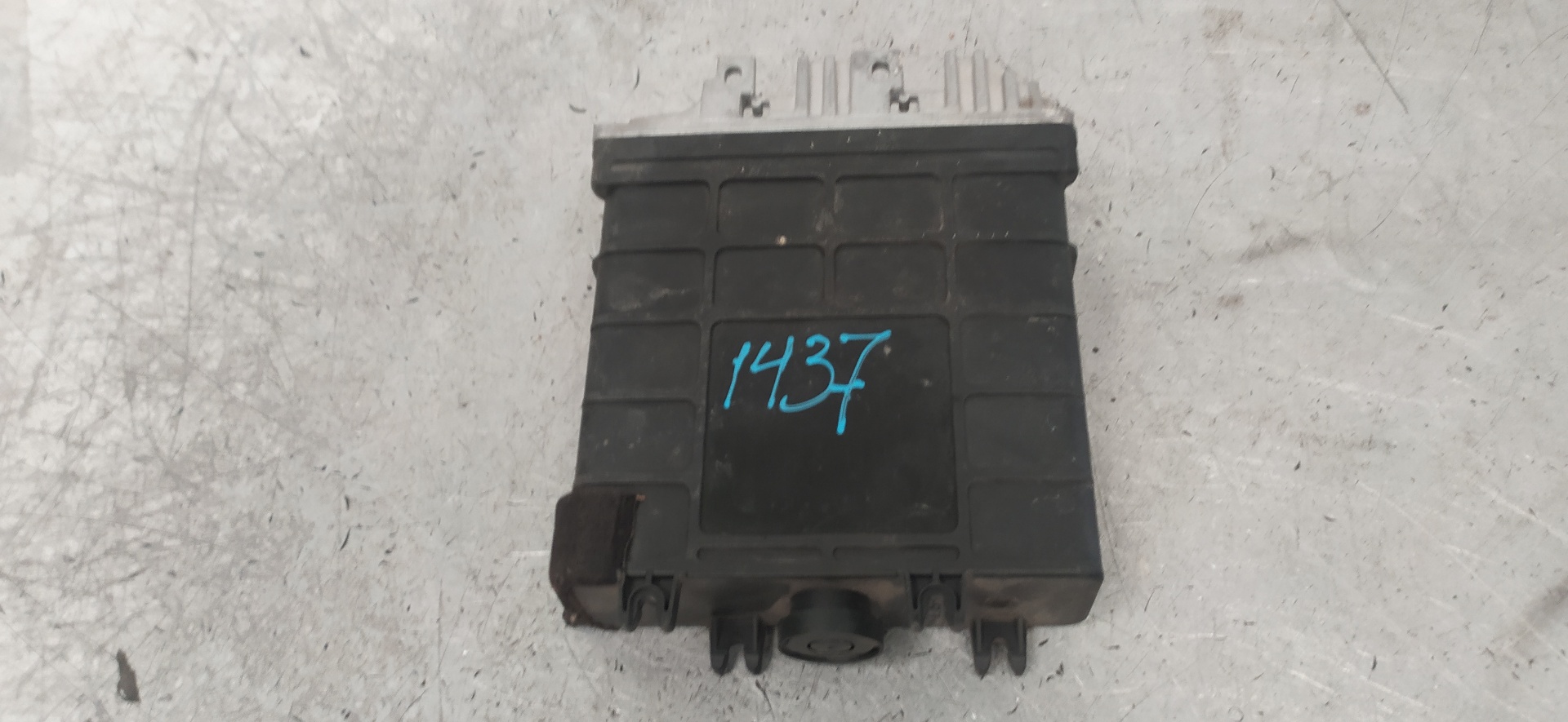 VOLKSWAGEN Passat B3 (1988-1993) Moottorin ohjausyksikkö ECU 028906021AK,0281001312 20116055