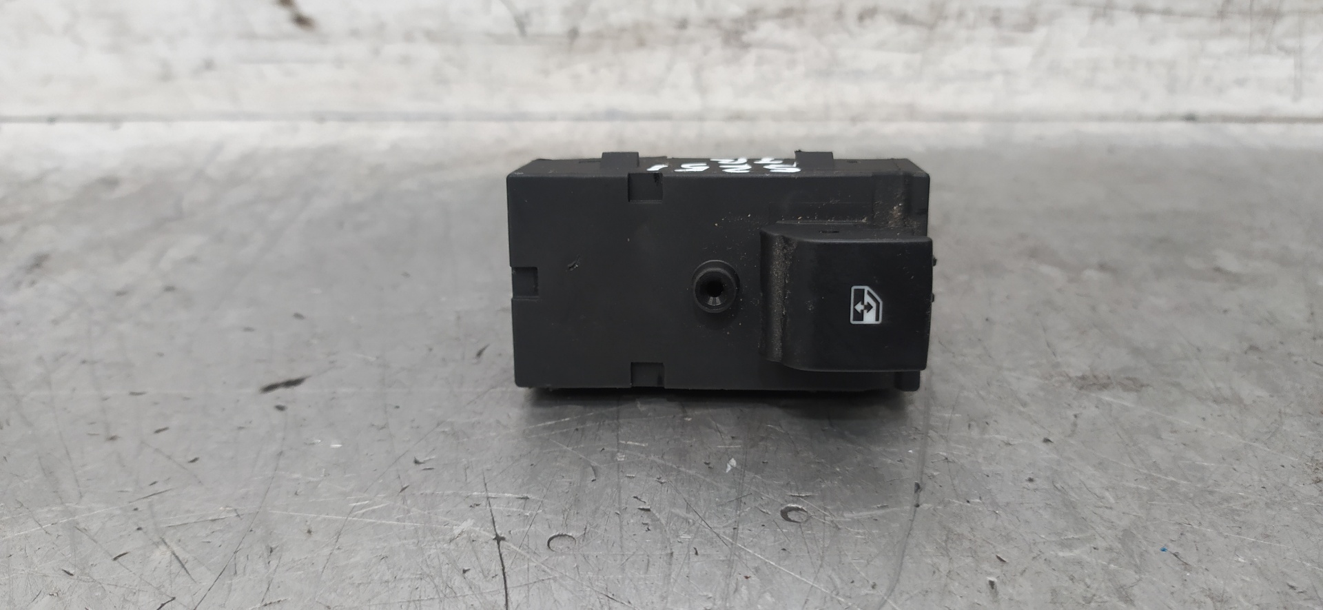 CHEVROLET Cruze 1 generation (2009-2015) Rear Right Door Window Control Switch 20933566 25160149