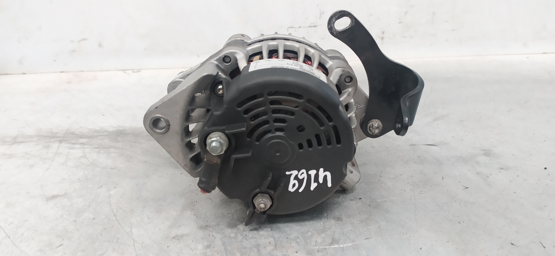 OPEL Astra H (2004-2014) Alternator 95520886 25960380