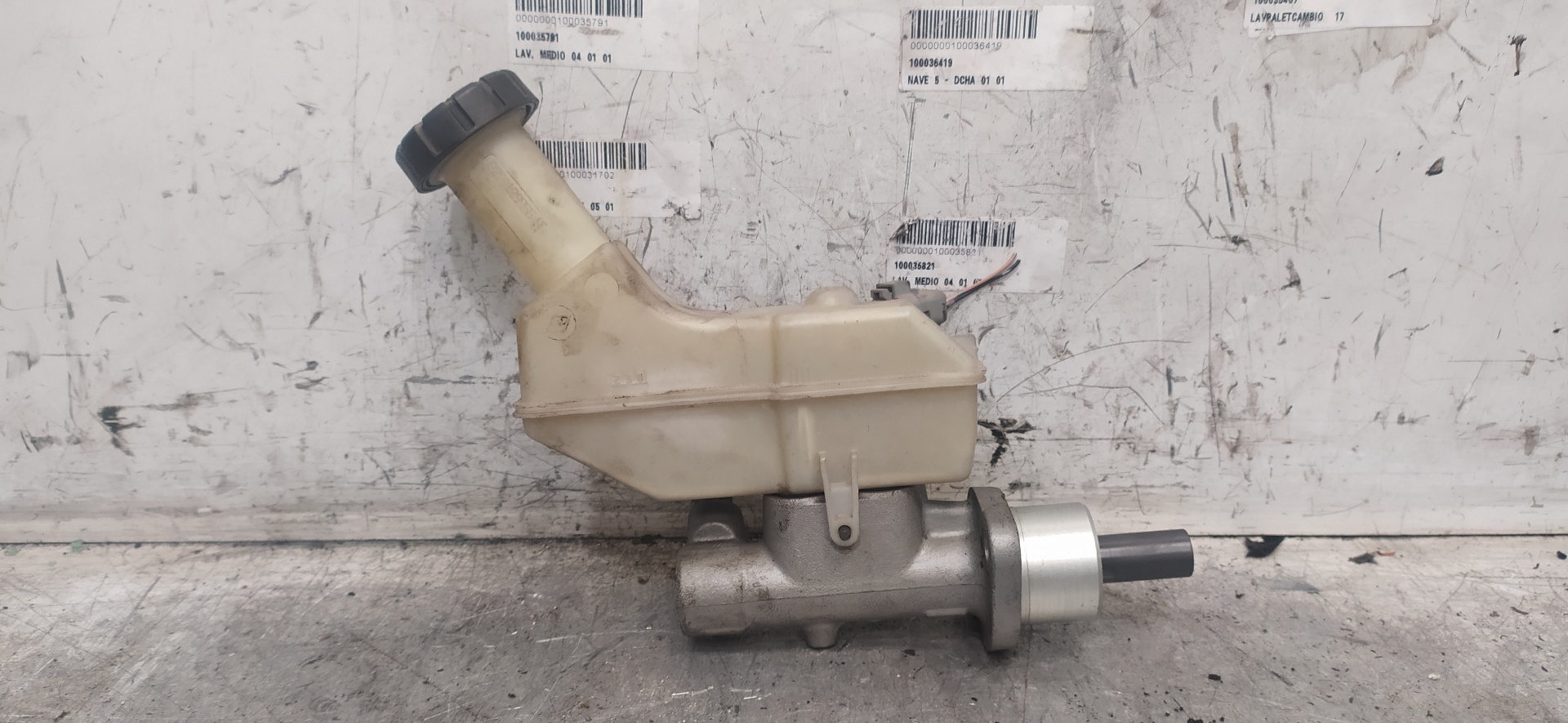 NISSAN Micra K12 (2002-2010) Brake Cylinder 8200129956 25966481