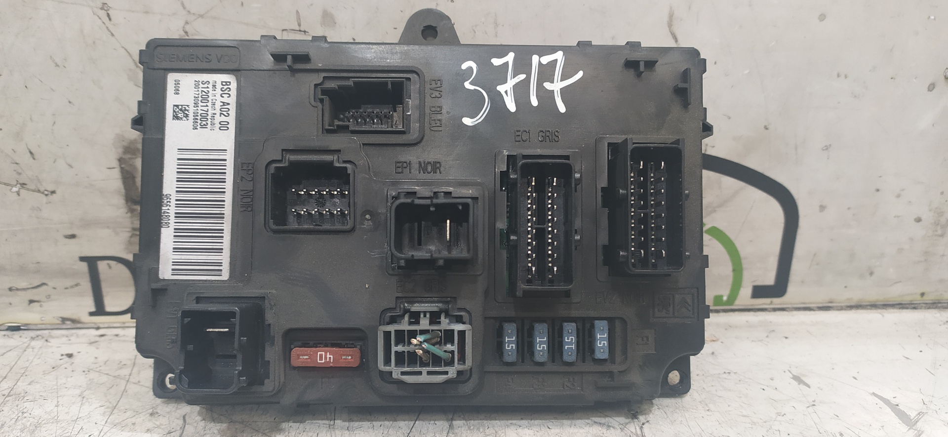 VAUXHALL 407 1 generation (2004-2010) Fuse Box 9636079380,S120017003I 23369827