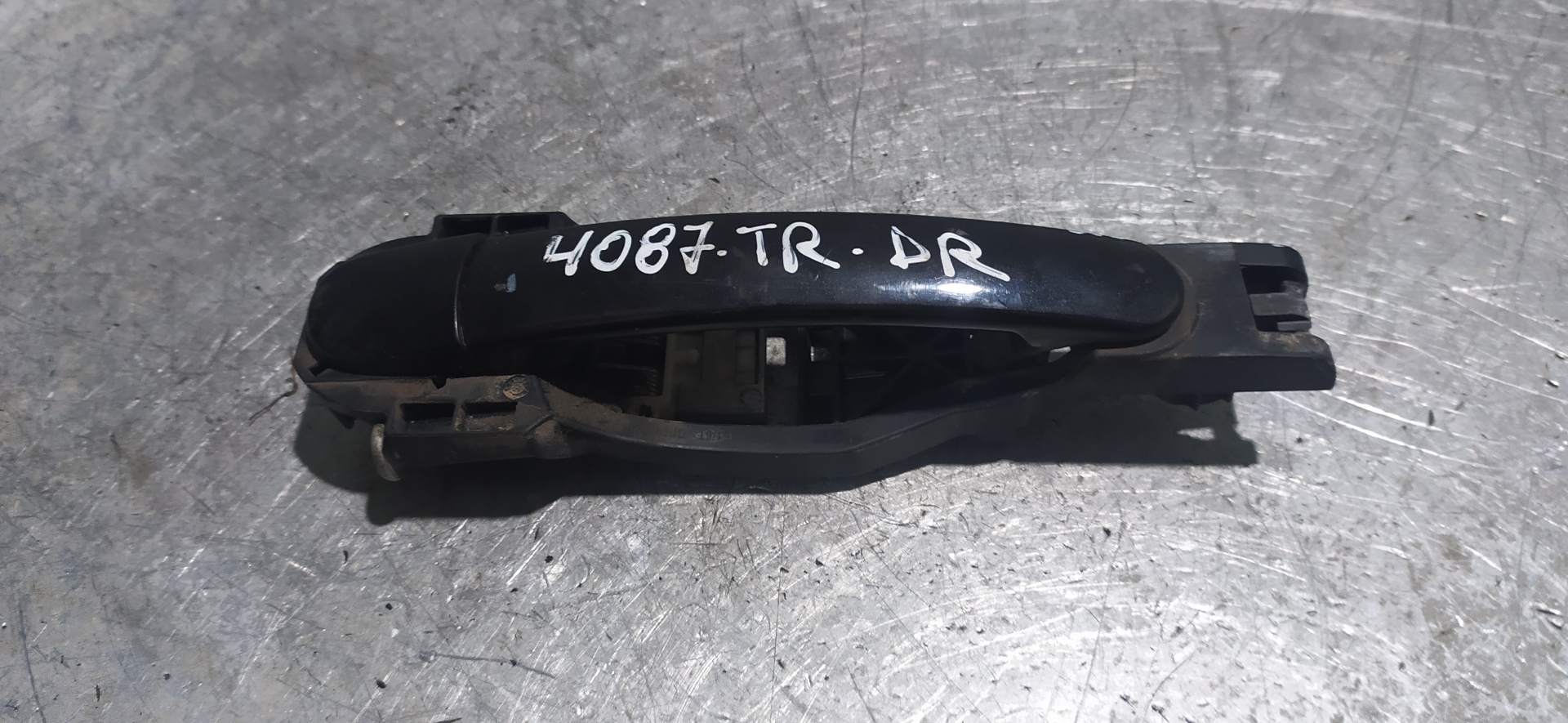 TOYOTA Leon 1 generation (1999-2005) Rear right door outer handle 6L0837885 20088100