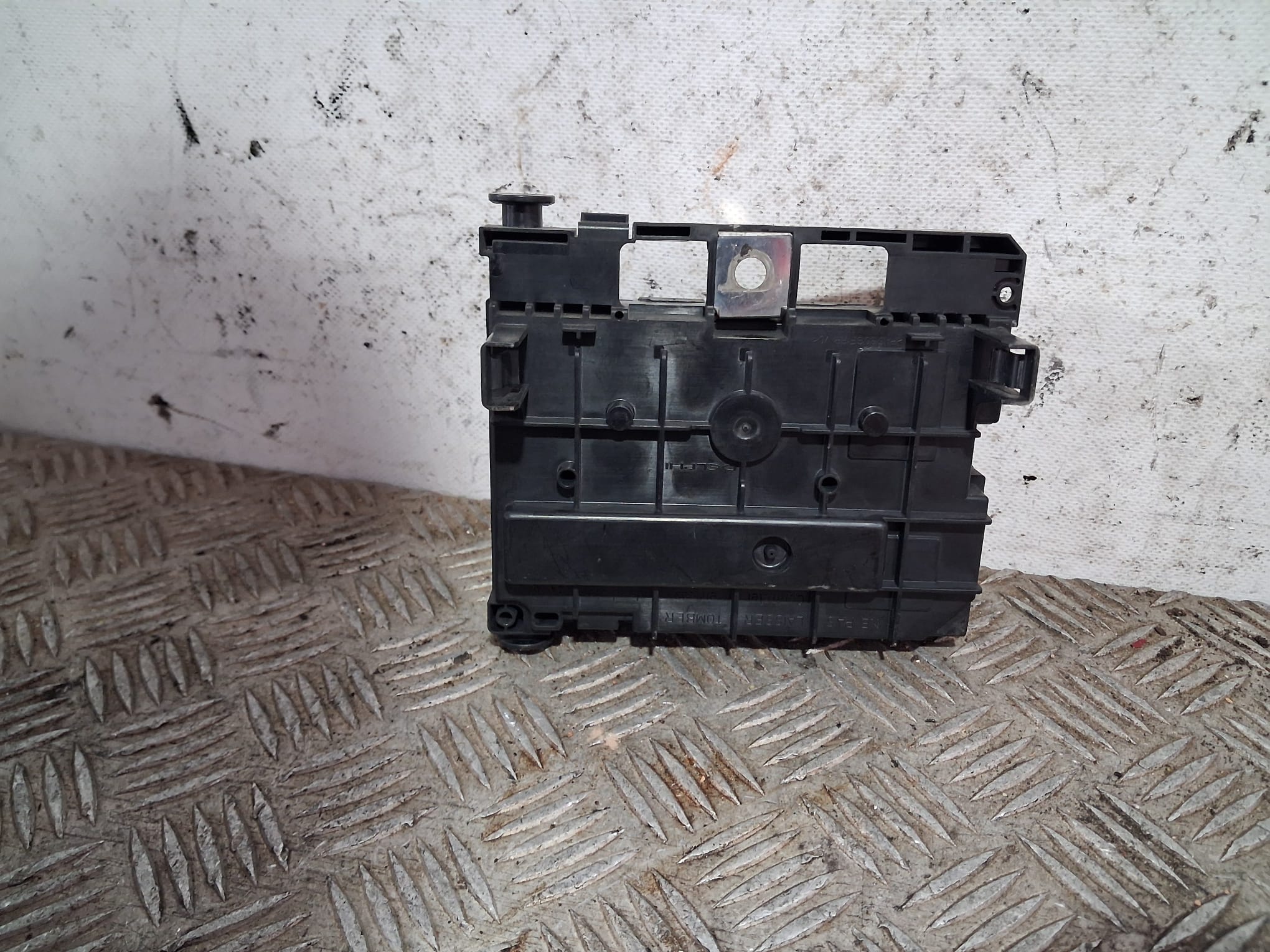 Caja de relés / fusibles 9664706280 de Peugeot 308 2007-2012 - pieza usada