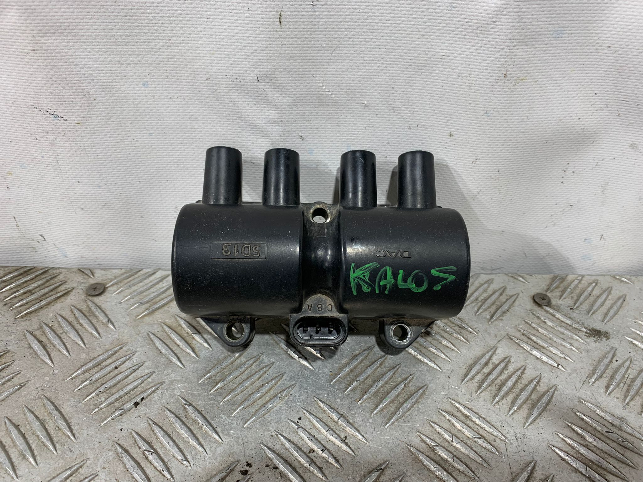 Bobina de encendido 96253555 de Chevrolet Kalos 2002-2004 con 157013 km