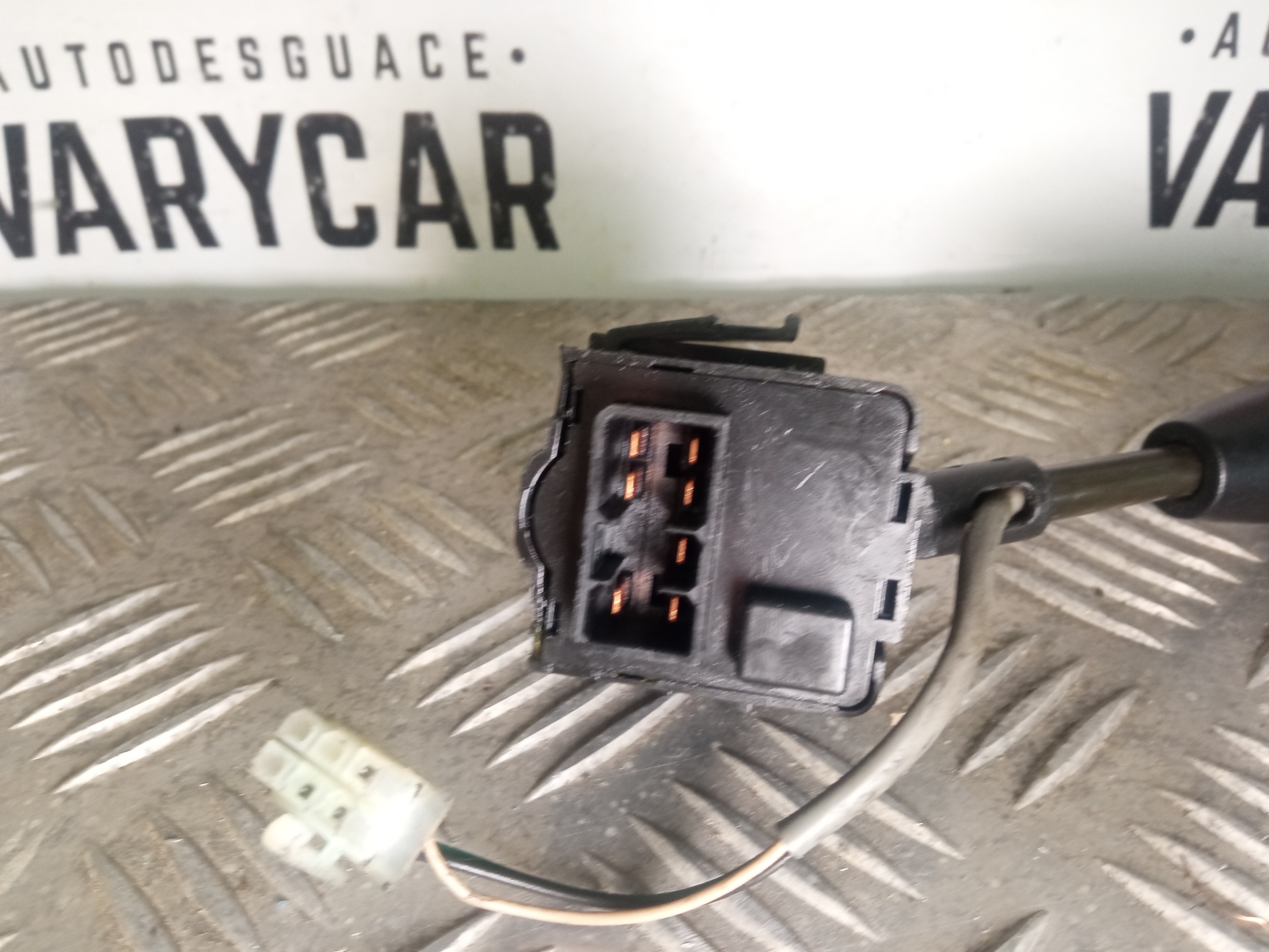 Mando intermitentes 96540683 de Chevrolet Aveo / kalos sedán (t200) 2003-2008 - pieza usada