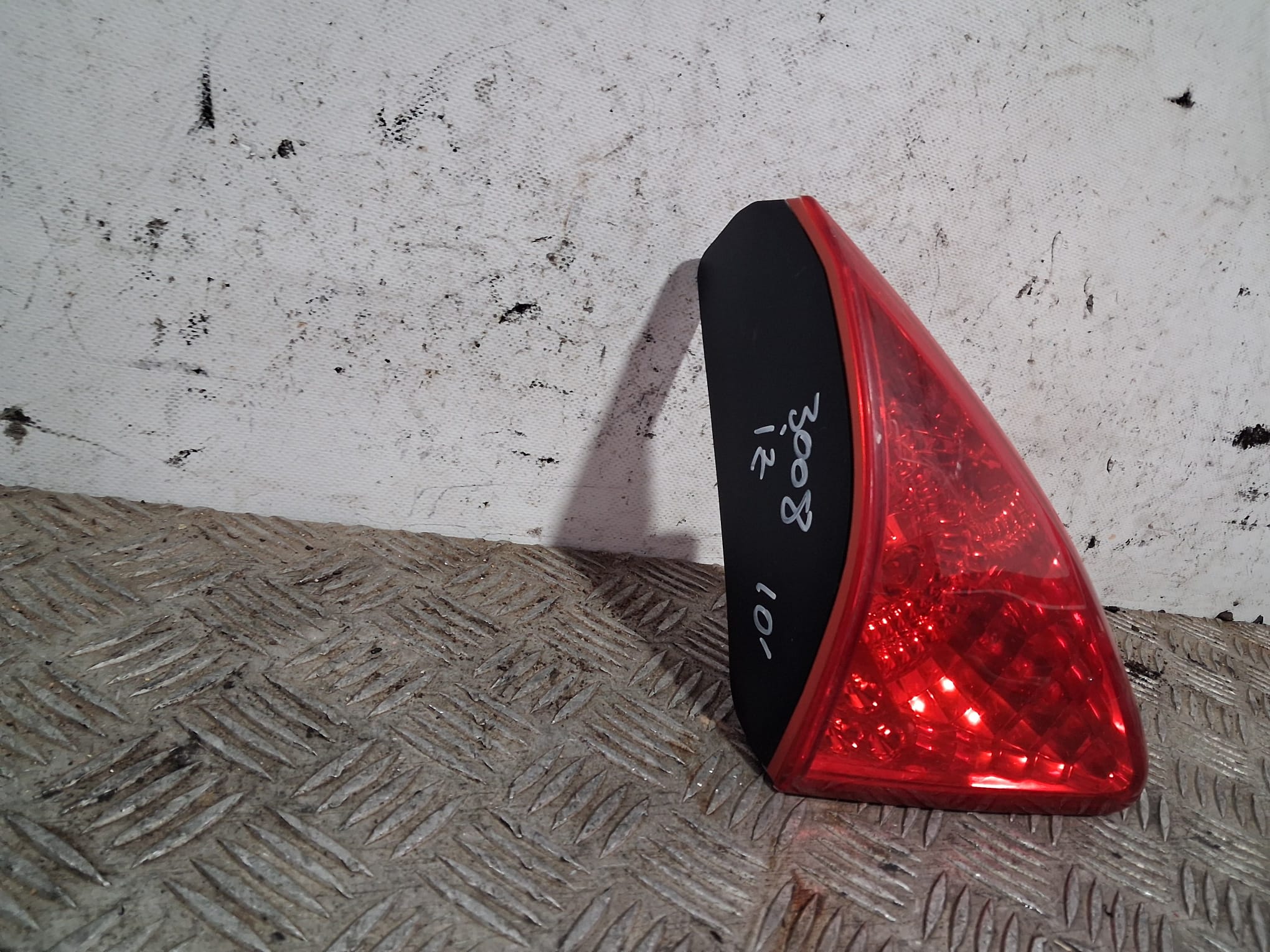 Feu arrière intérieur gauche 9683461080 de Peugeot 3008 monospace (0u_) 2009-2016