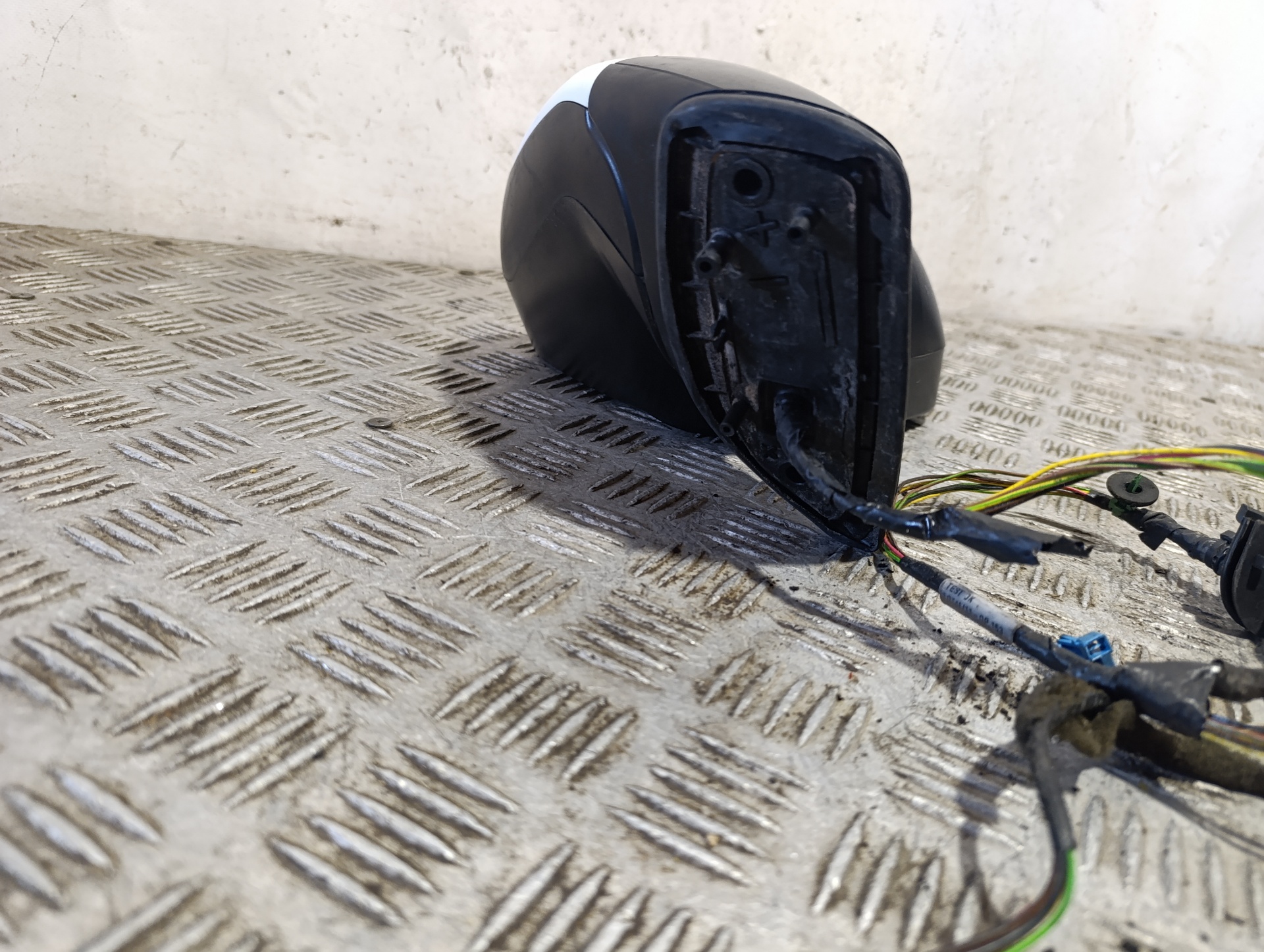 Door mirror left hand 024375 de Citroen C4 2006-2013 - pieza usada