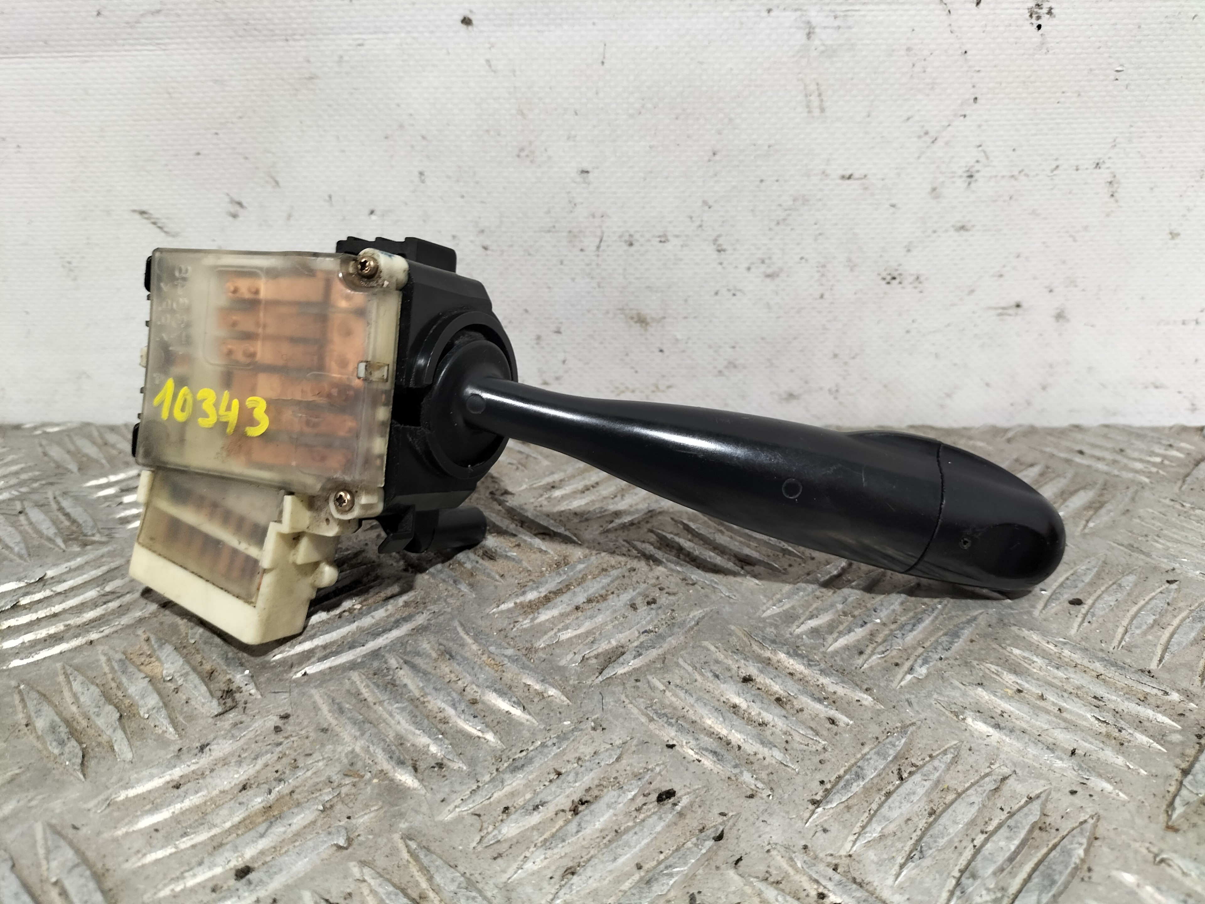 Turn signals control 173648 de Toyota Yaris 1999-2005
