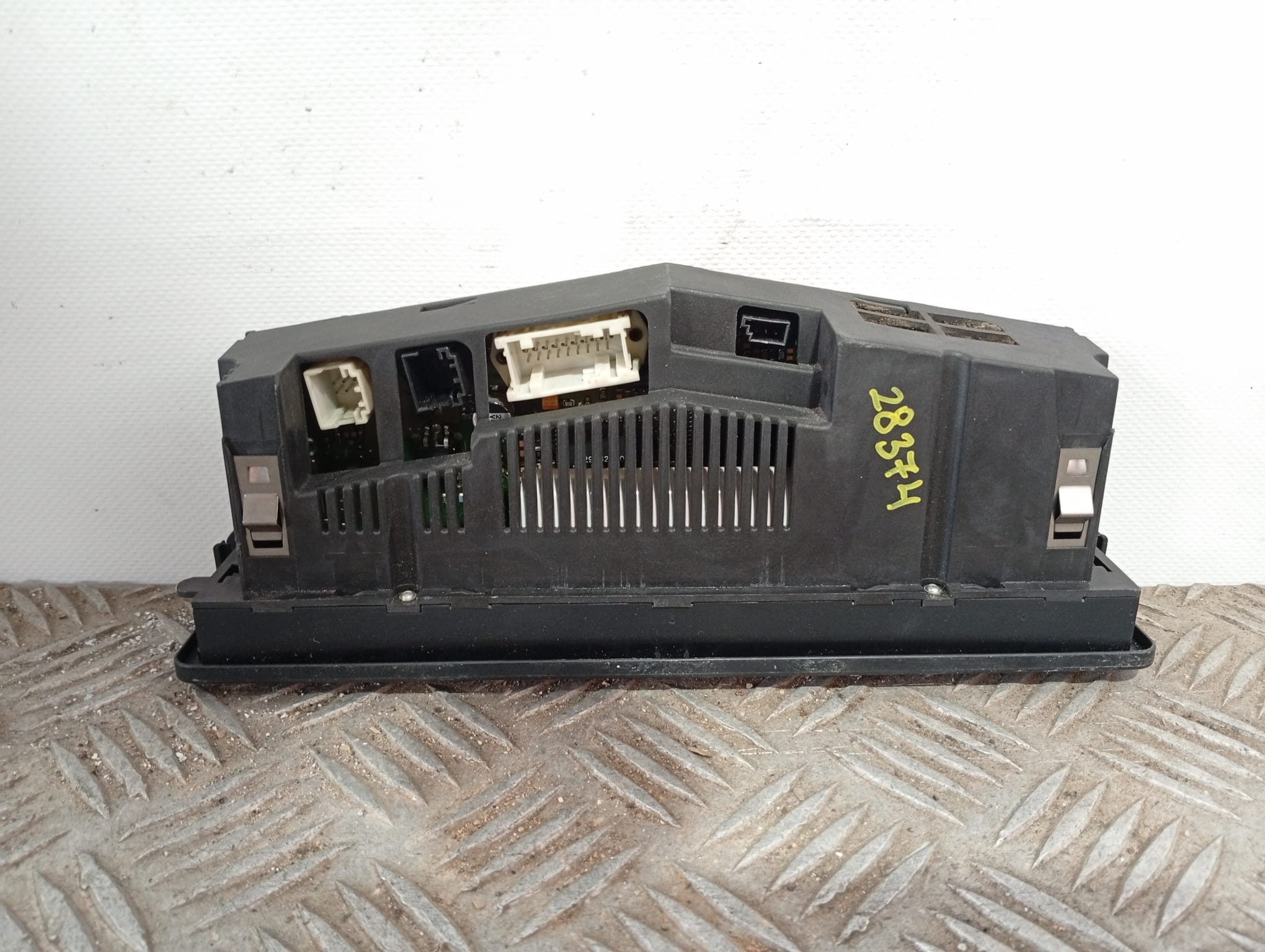 Comando do climatizador 64116916882 de Bmw 3 (e46) 2003-2005 - pieza usada