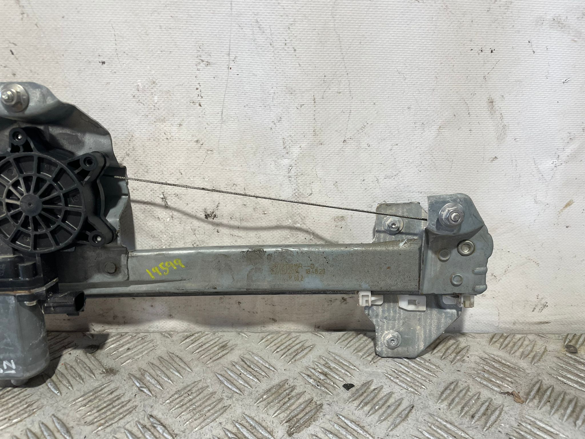 DACIA Duster 1 generation (2010-2017) Front Left Door Window Regulator 128001072E 24901048