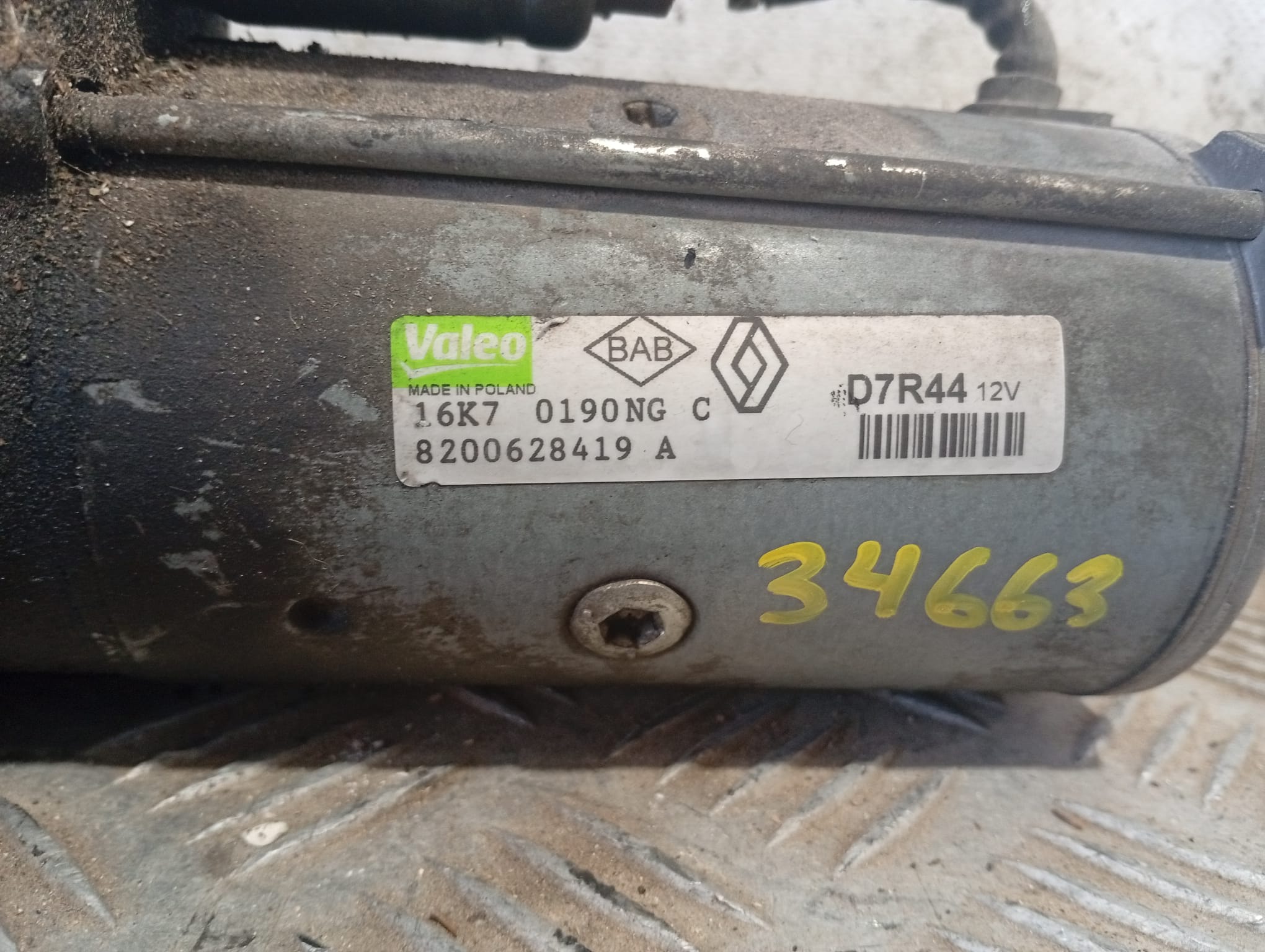 Démarreur 8200628419 de Renault Scénic ii (jm0/1_) 2003-2006 - pieza usada