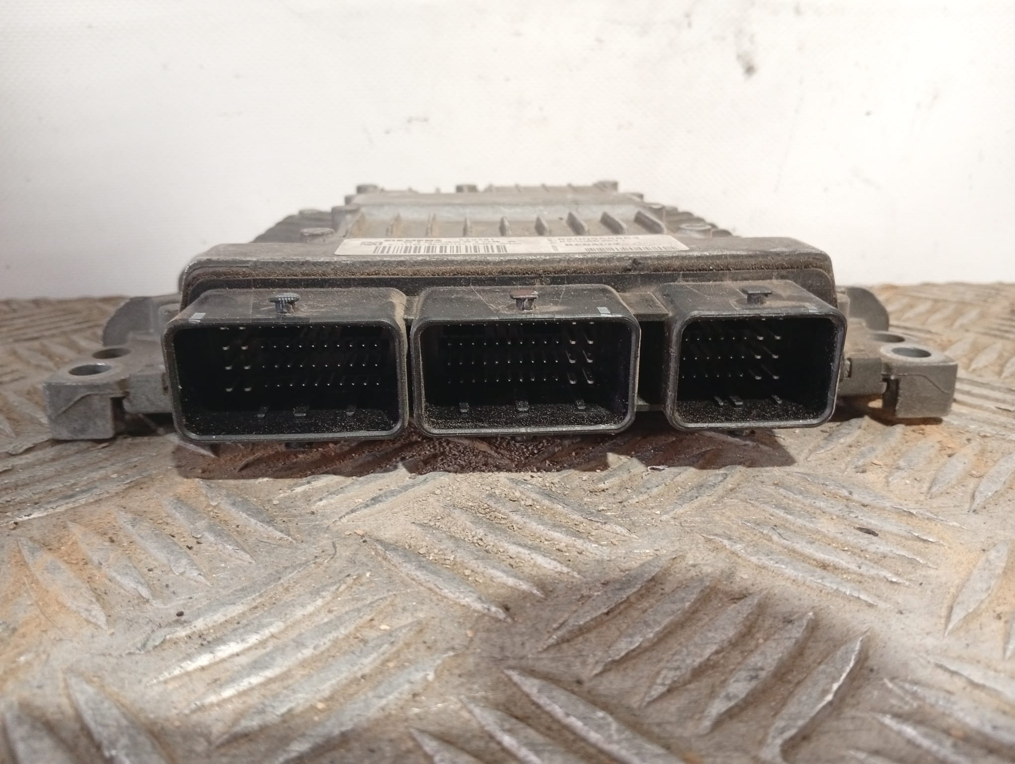 Centralina do motor 8200565863 de Renault Scénic ii (jm0/1_) 2003-2006 - pieza usada