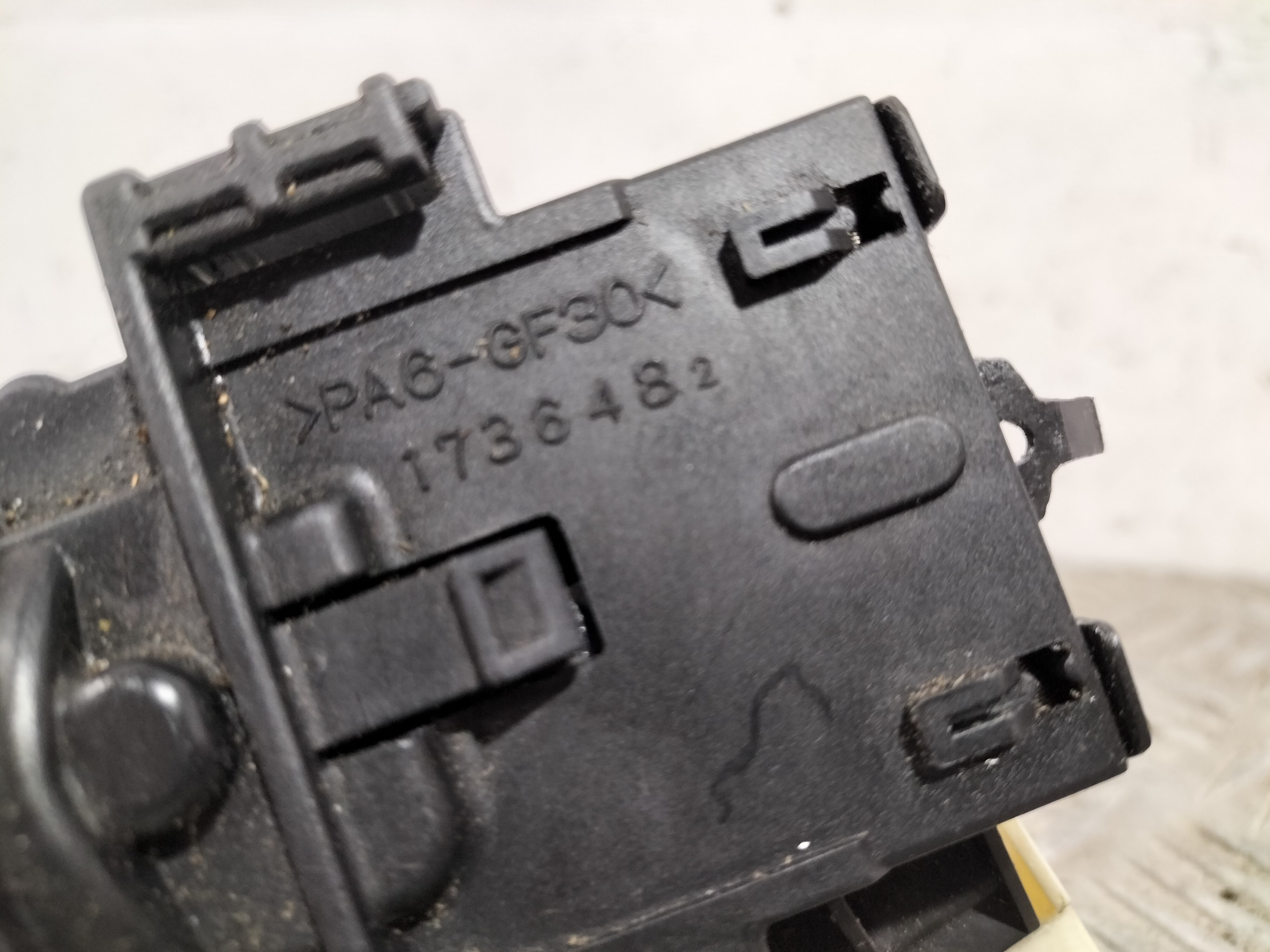 Turn signals control 173648 de Toyota Yaris 1999-2005 - pieza usada