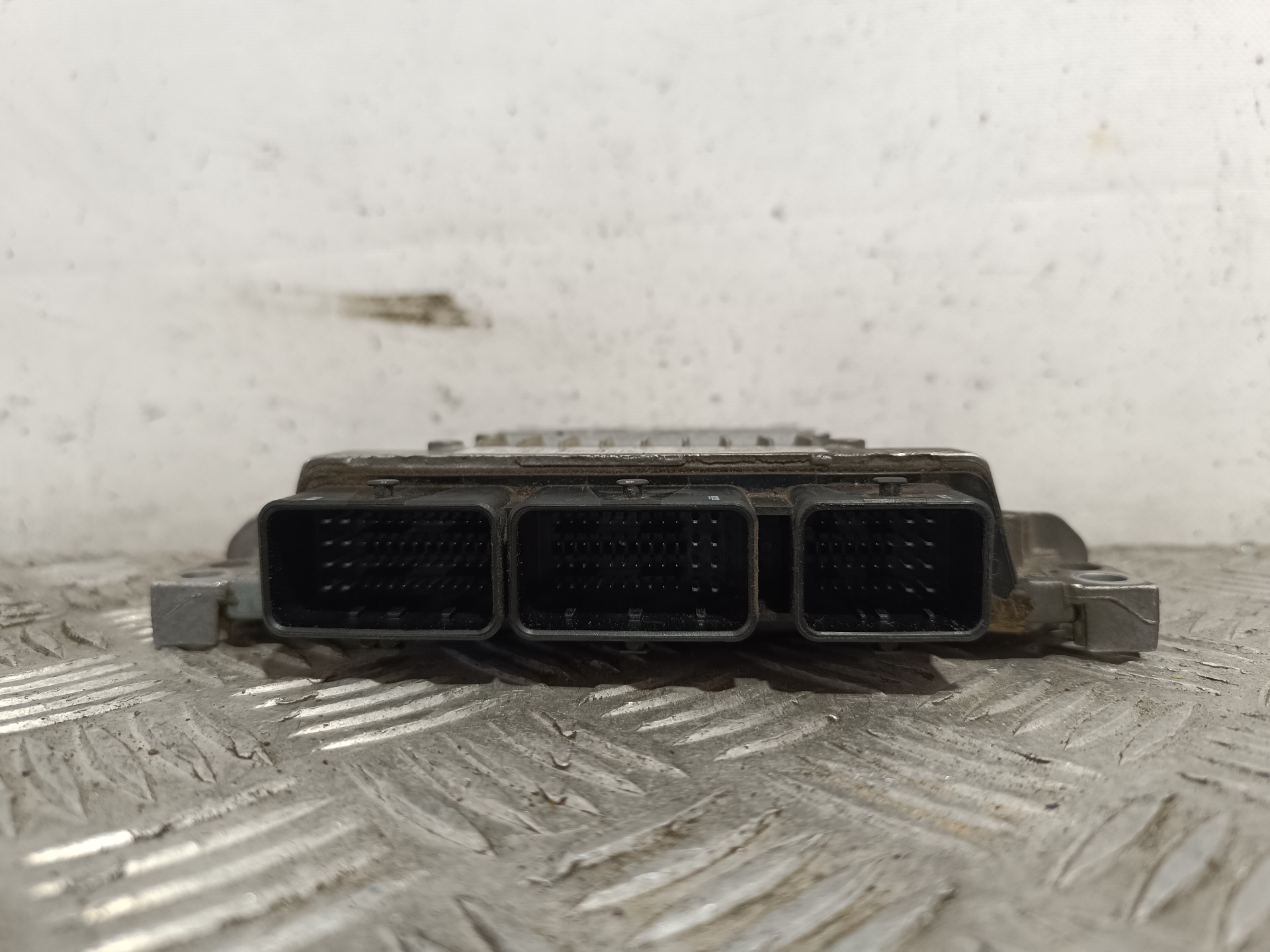Motorsteuergerät 8200565863 de Renault Megane ii (bm0/1_, cm0/1_) 2002-2008 - pieza usada