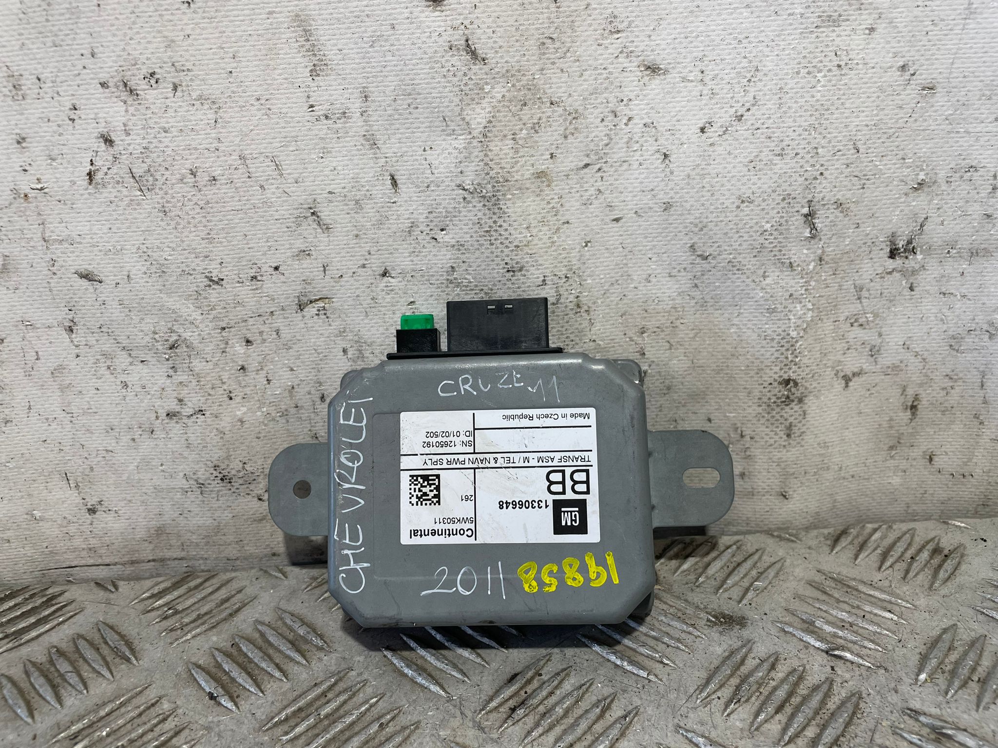 Módulo electronico 13306648 de Chevrolet Cruze 2009-2011 - pieza usada