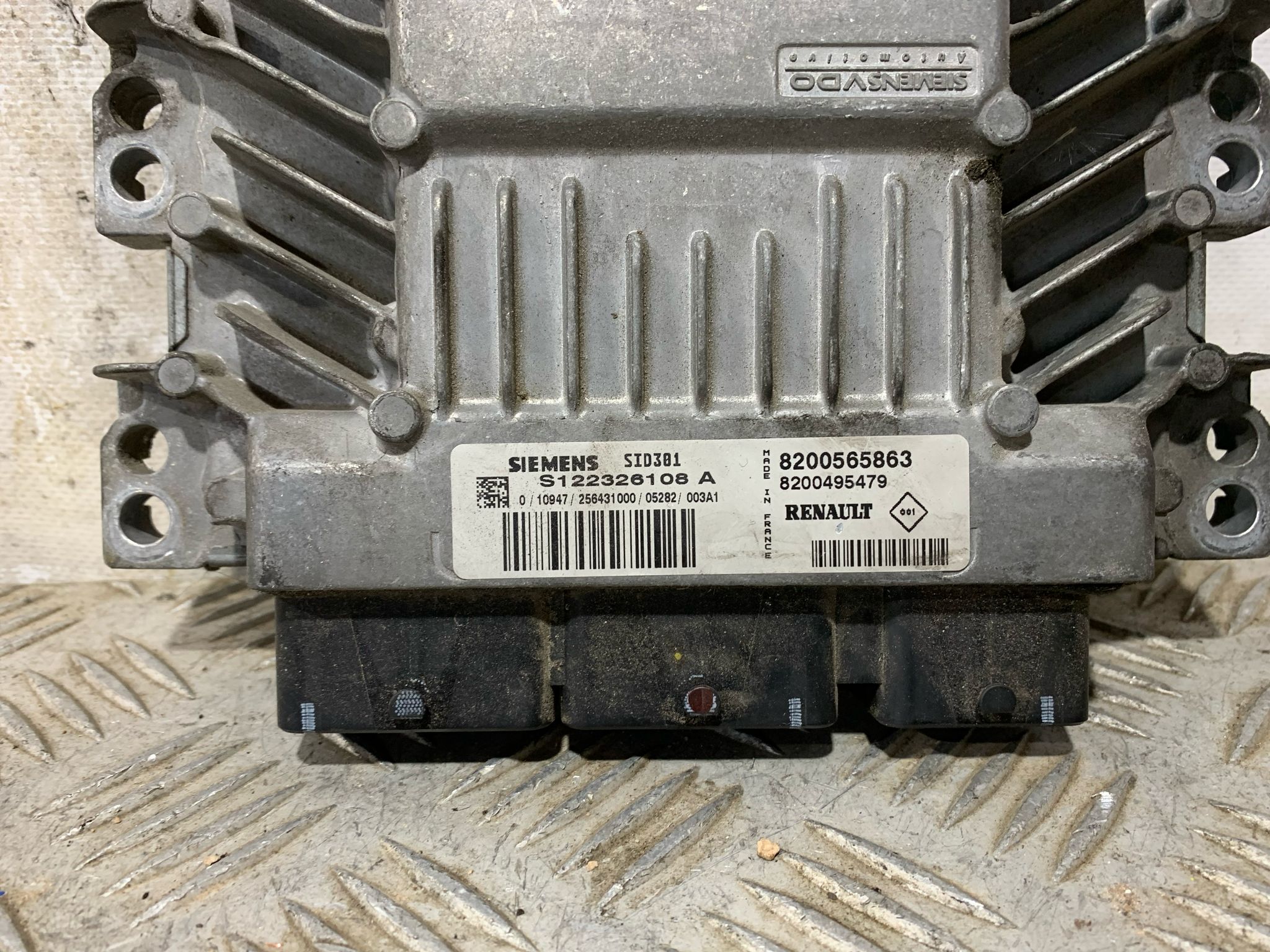 Motorsteuergerät 8200565863 de Renault Scénic ii (jm0/1_) 2003-2006 - pieza usada