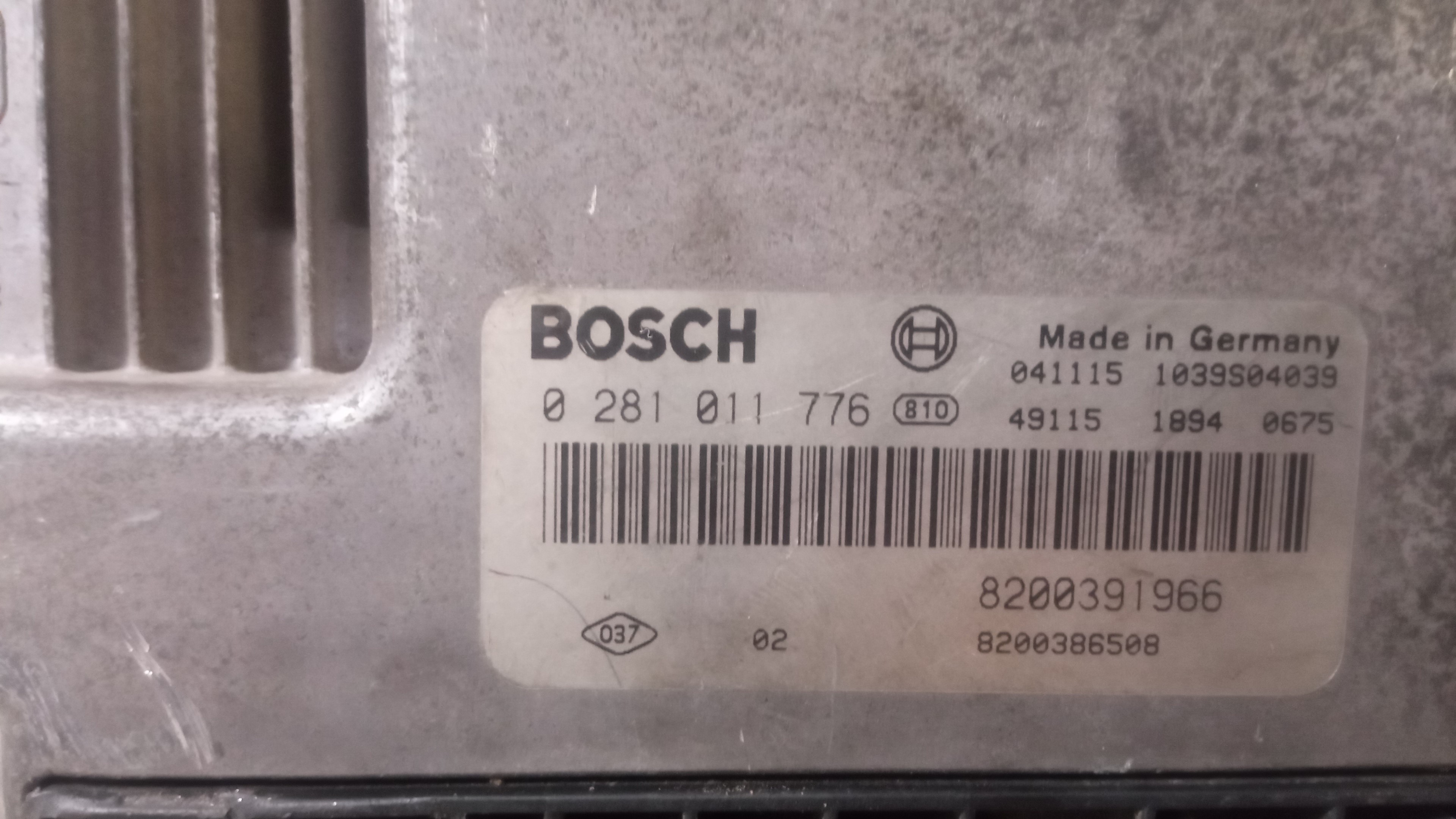 Switchboard engine uce 0281011776 de Renault Scénic ii (jm0/1_) 2003-2006 - pieza usada