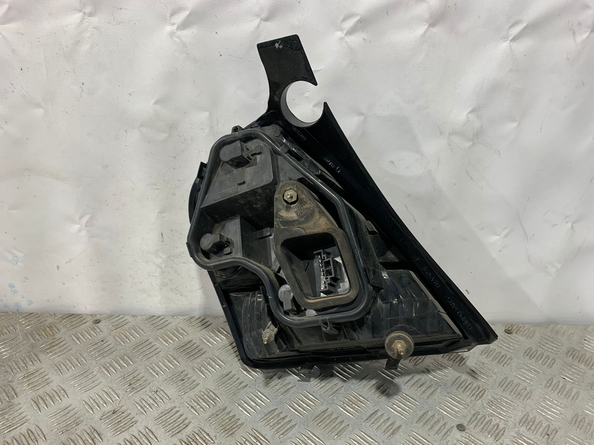 FIAT Stilo 1 generation (2001-2010) Oikea takavalo 46823705 24871165