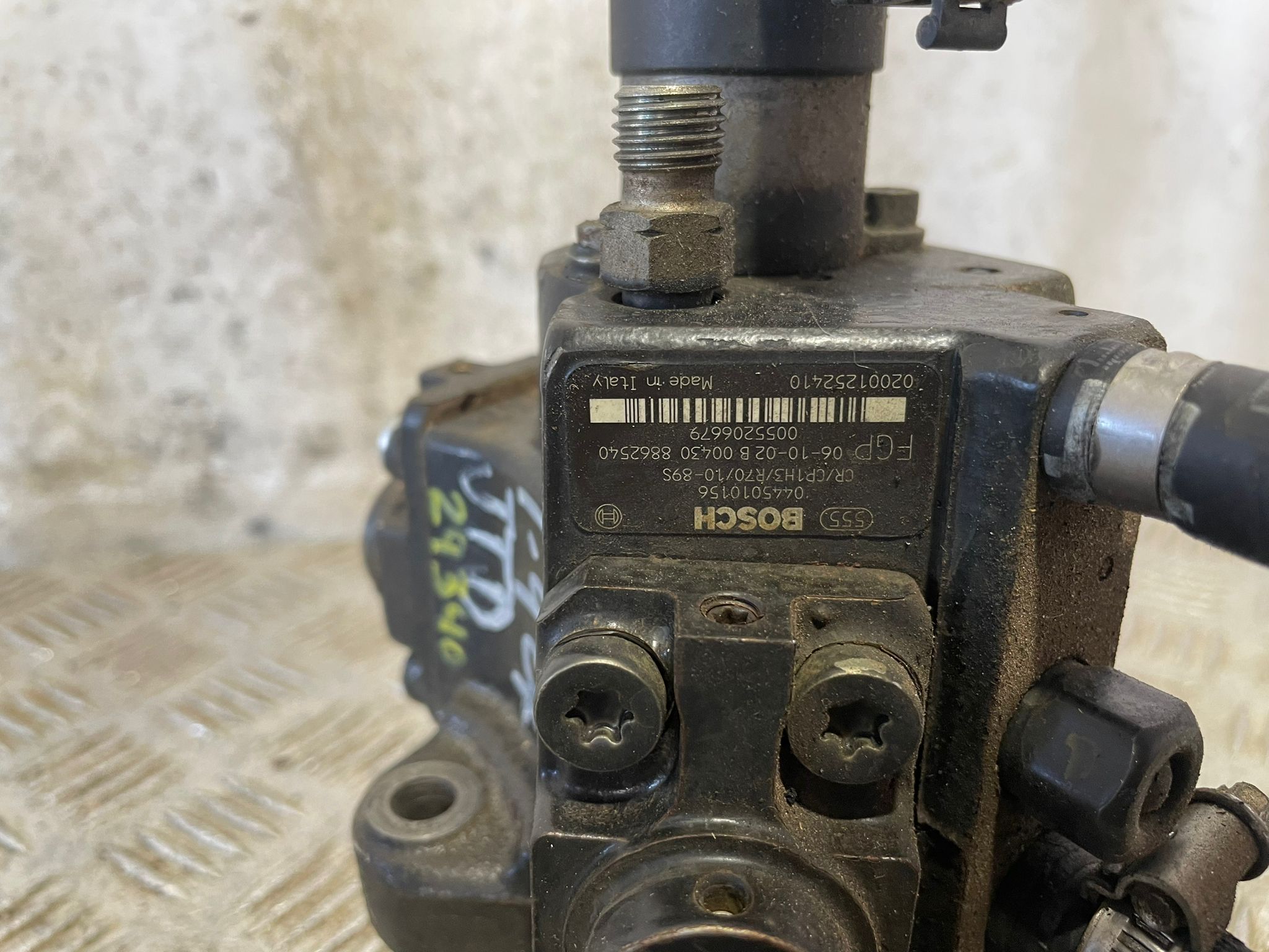 Injection pump 0445010156 de Opel Astra 2004-2007 - pieza usada