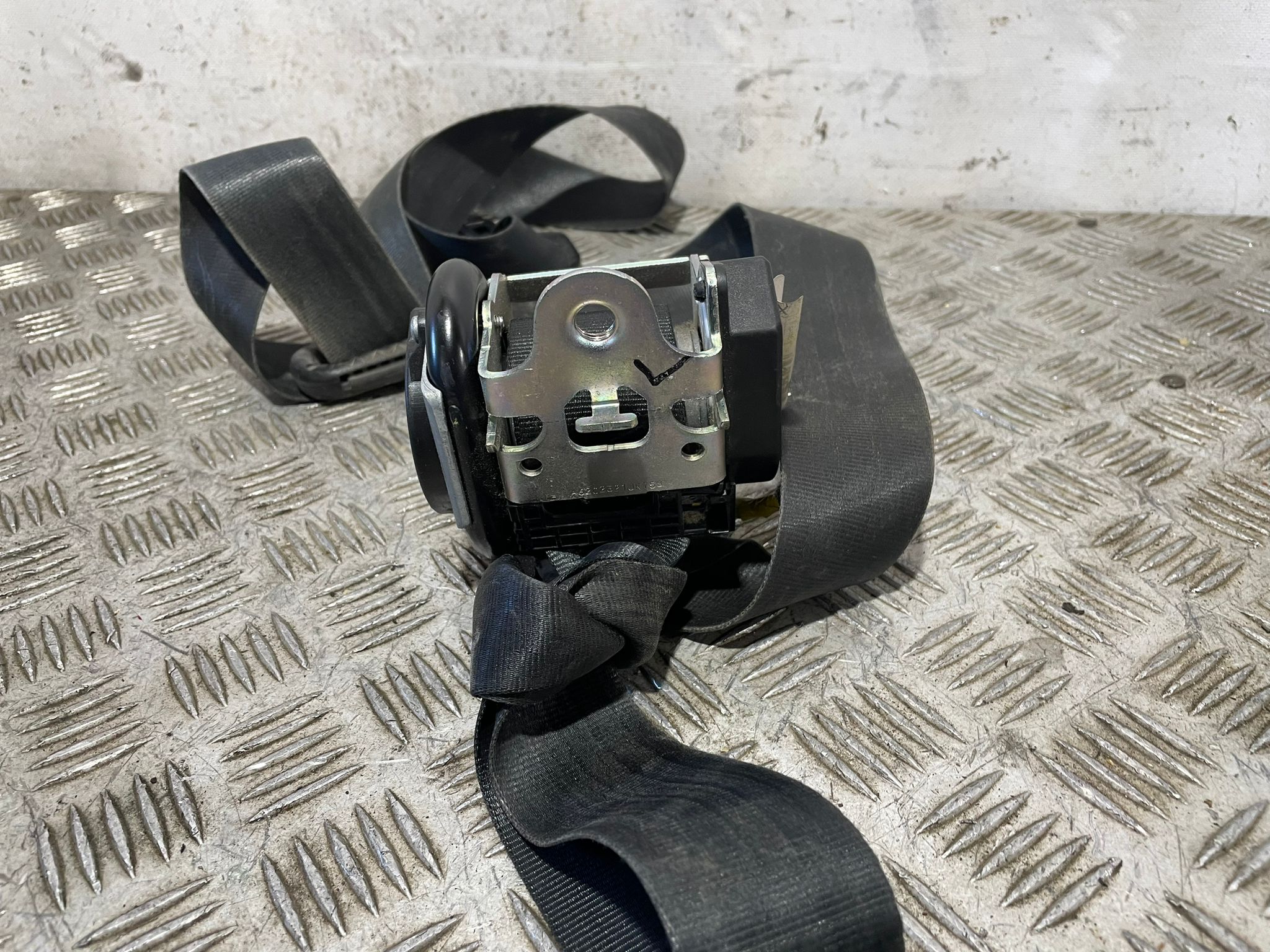 PEUGEOT Bipper 1 generation (2008-2020) Front Left Seatbelt 735542119 22848688