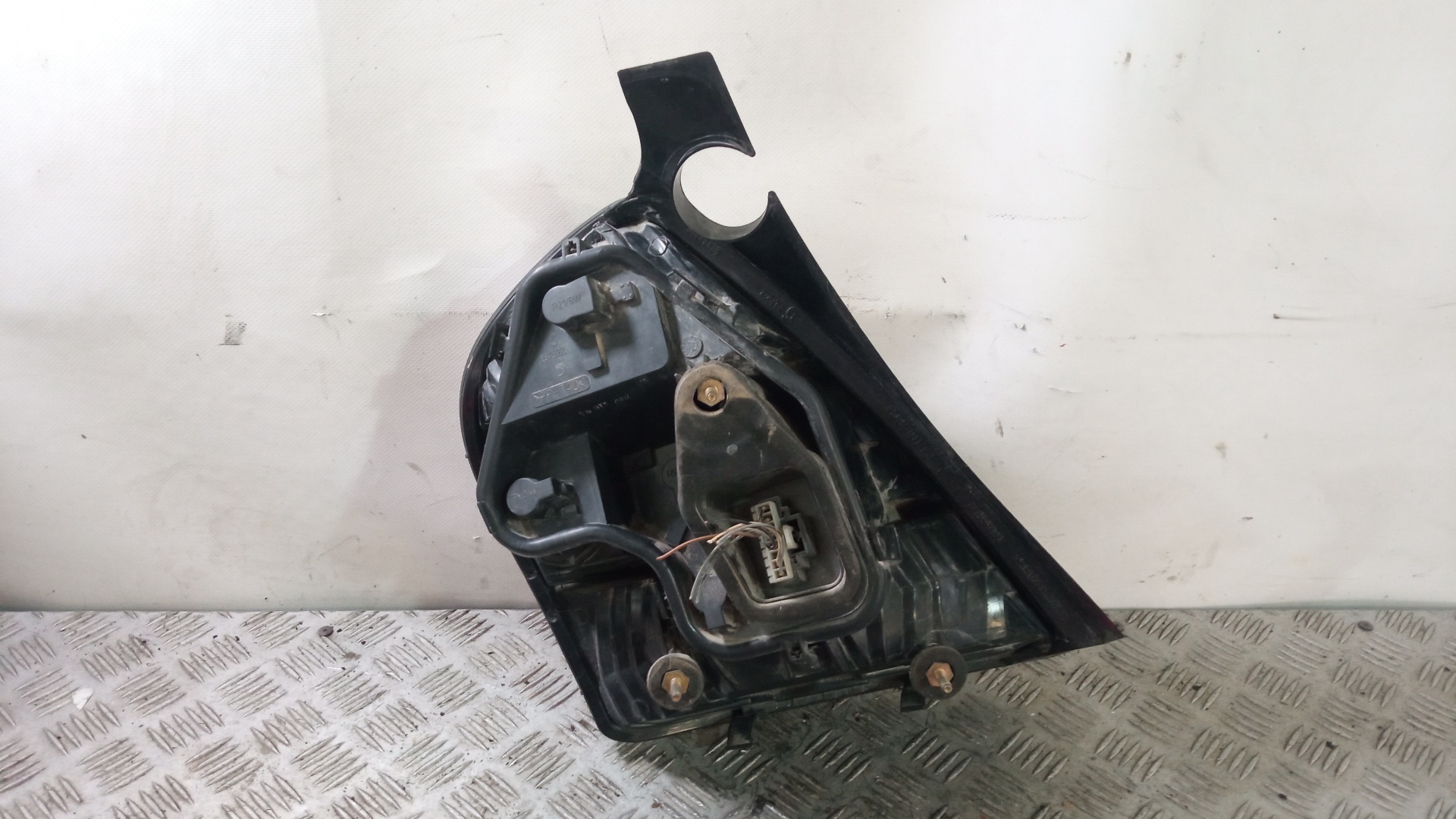 FIAT Stilo 1 generation (2001-2010) Oikea takavalo 46823705 24871083