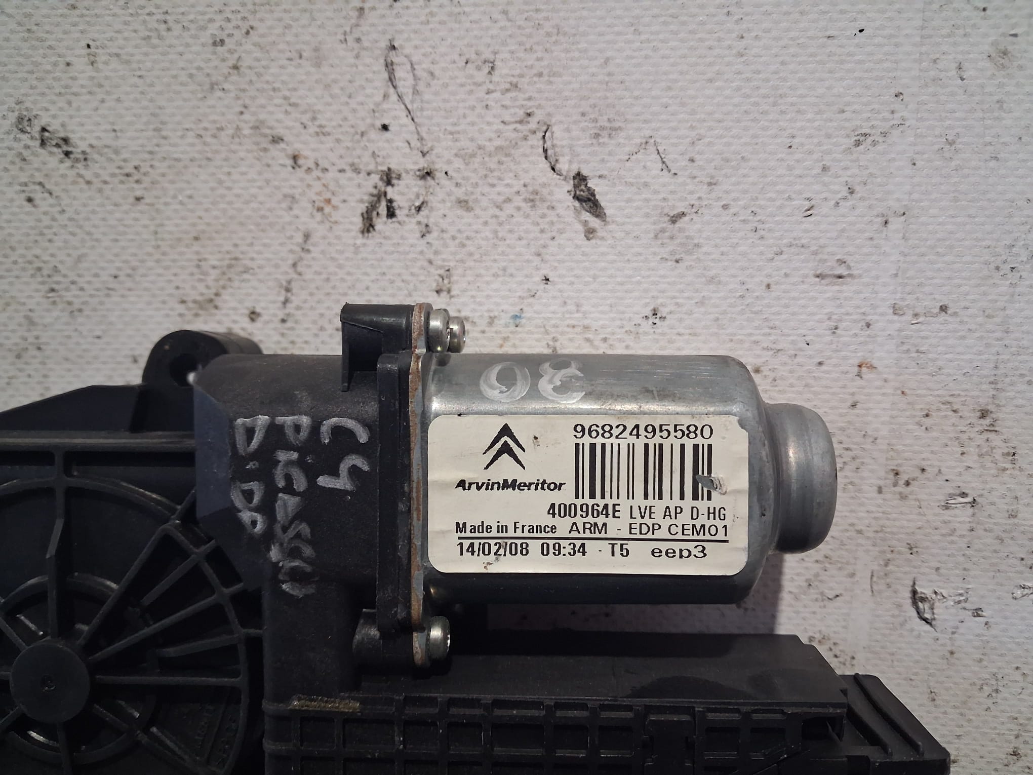 Motor elevalunas delantero izquierdo 9682495580 de Citroen C4 2007-2008 - pieza usada