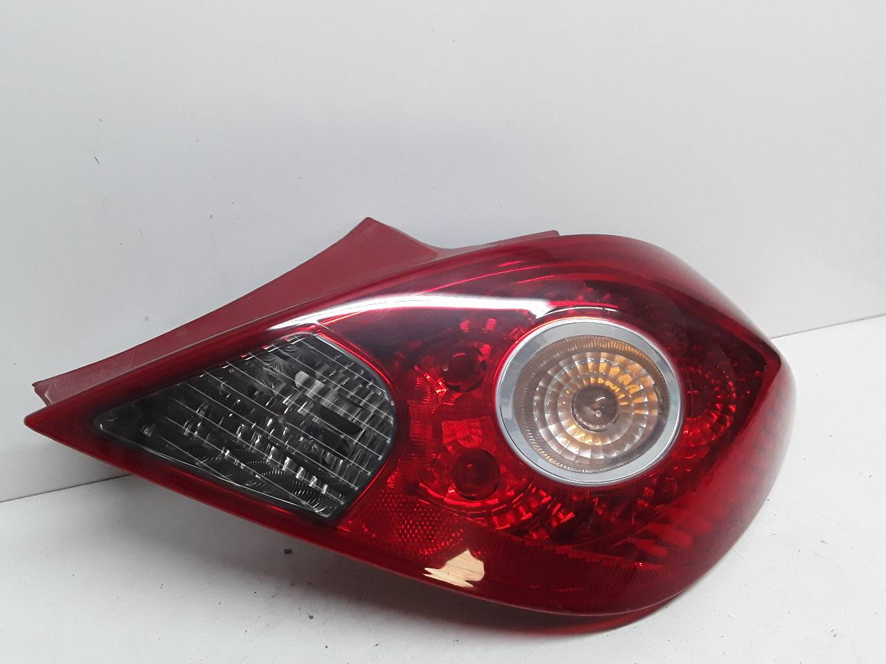 OPEL Rear Right Taillight Lamp 13186351 25609688