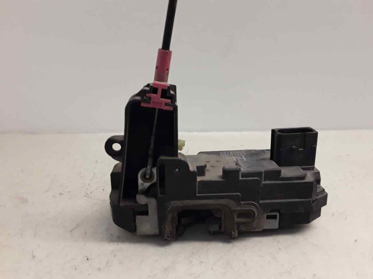 OPEL Rear Right Door Lock 13210739 25352083