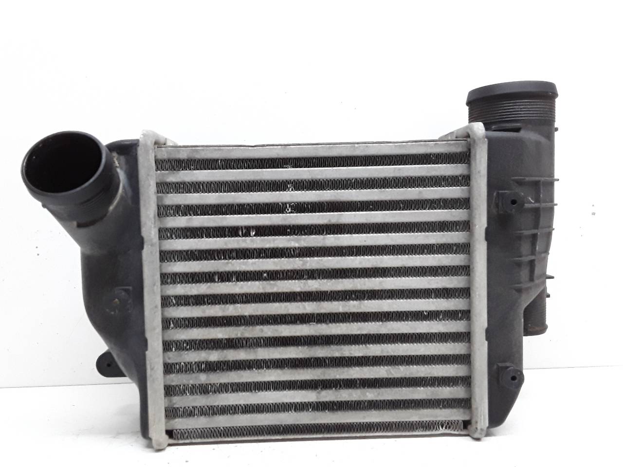 DODGE A6 C6/4F (2004-2011) Radiator intercooler 4F0145805E 18878394