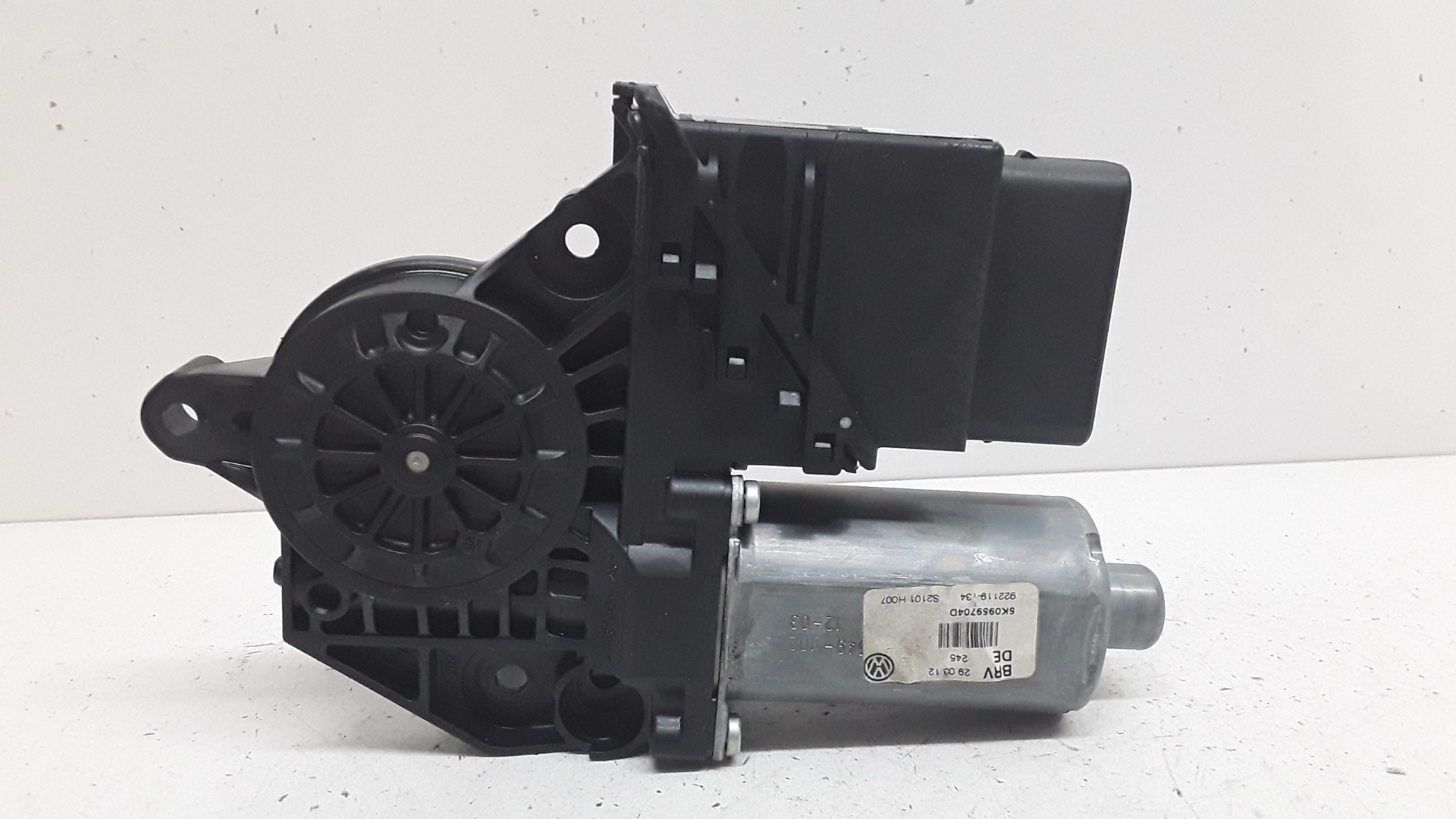 CHEVROLET Golf 6 generation (2008-2015) Rear Right Door Window Control Motor 5K0959704D 25621923