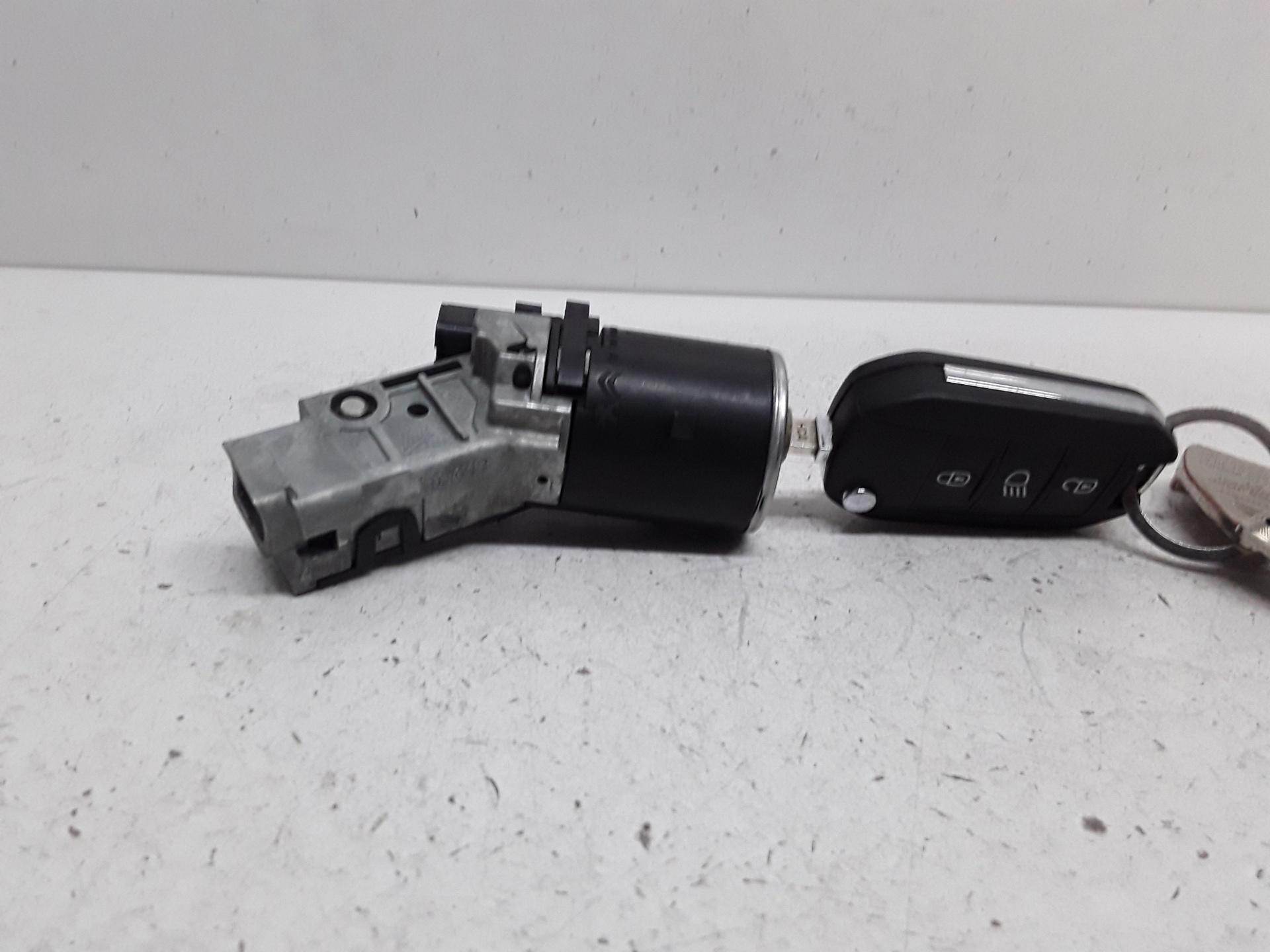 CITROËN C3 1 generation (2002-2010) Ignition Lock 9673257480 25626070