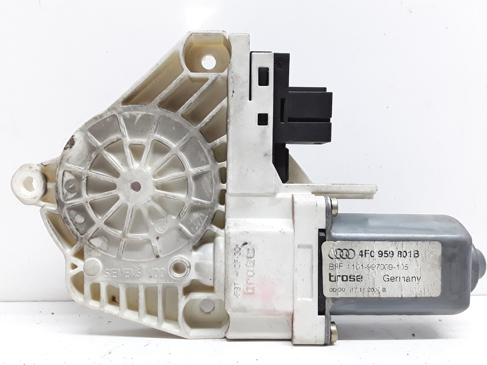 AUDI A6 C6/4F (2004-2011) Front venstre dør vindusregulator motor 4F0959801B 25613097