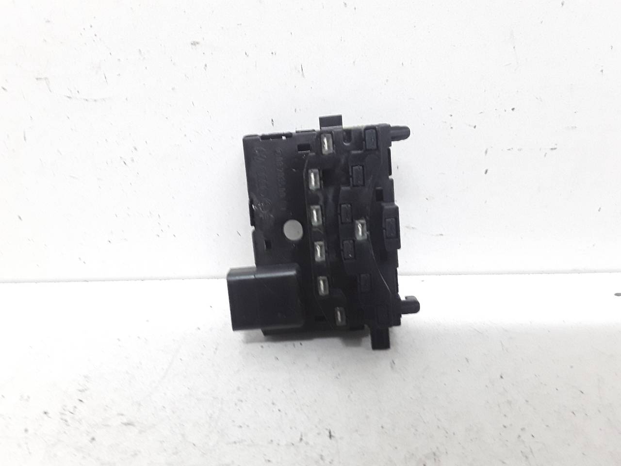 AUDI A3 8P (2003-2013) Relays 1K0959654 25605701