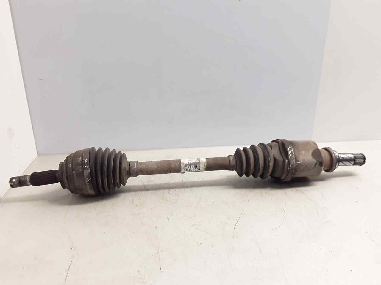 RENAULT A8 D2/4D (1994-2002) Front Left Driveshaft 8200618501 25627688