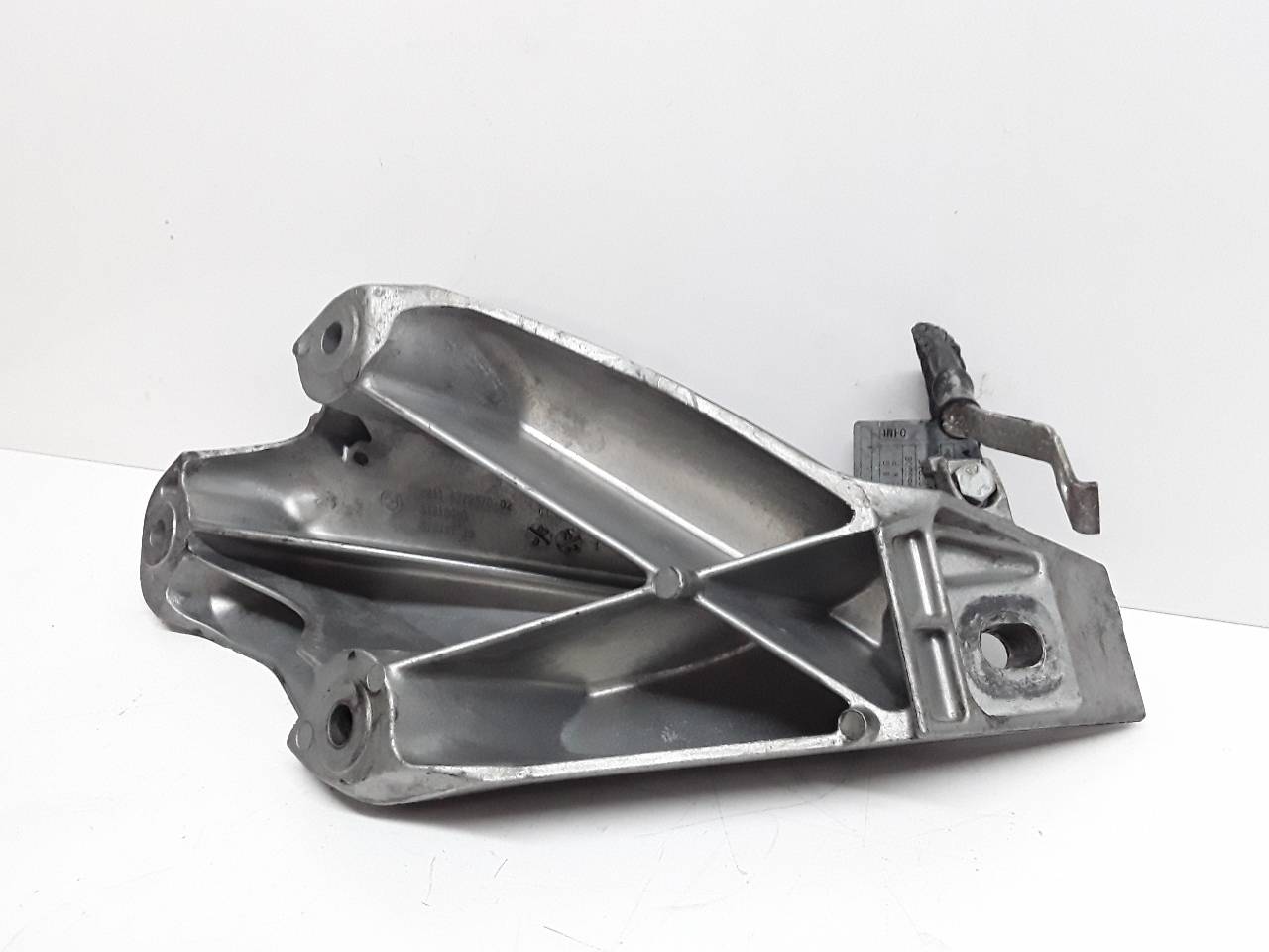 BMW X5 E70 (2006-2013) Dzinēja stiprinājums/spilvens kreisajā pusē 16004212 25593542