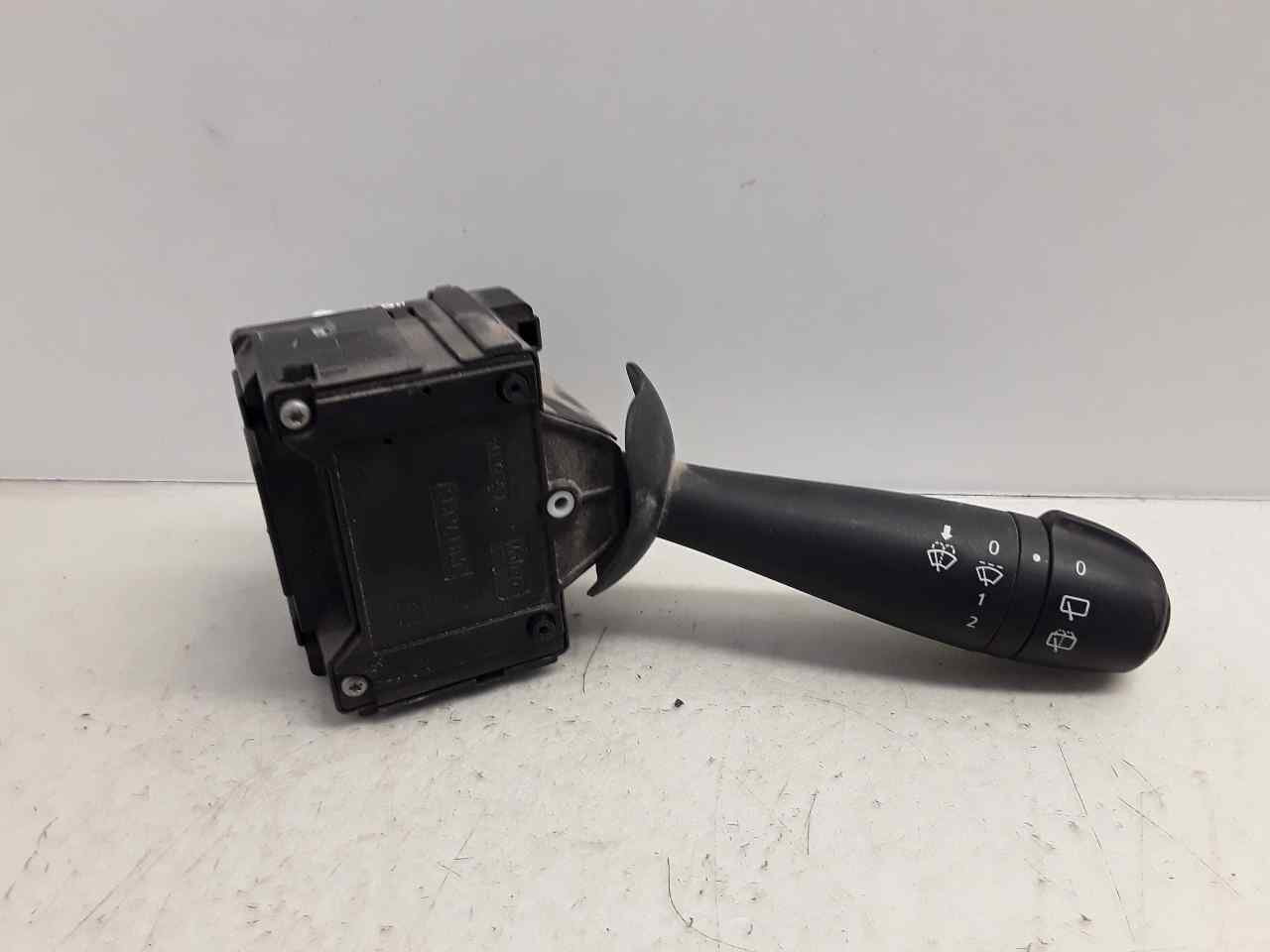 DACIA Lodgy 1 generation (2013-2024) Indicator Wiper Stalk Switch E10670243 25307944