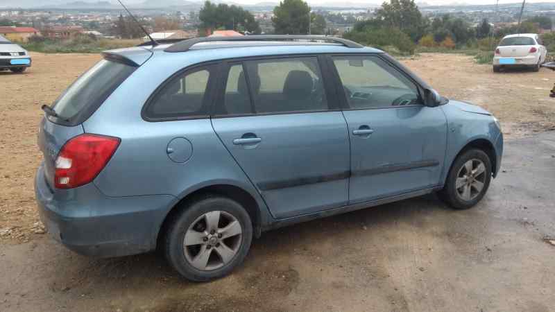 SKODA Fabia 6Y (1999-2007) Нижний рычаг передний правый 6R0407152 25609884