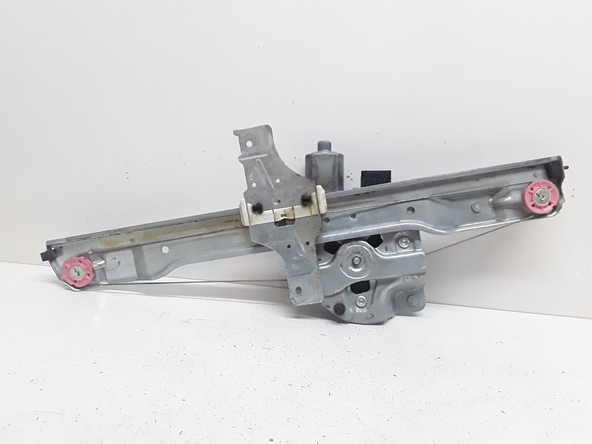 PEUGEOT 2008 1 generation (2013-2020) Front Left Door Window Regulator 9816401780 25628134