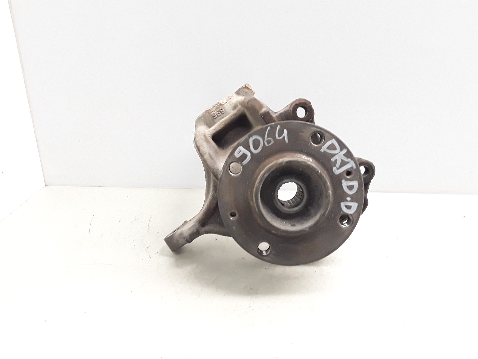 CITROËN C3 1 generation (2002-2010) Front Right Wheel Hub 1607557580 23051453