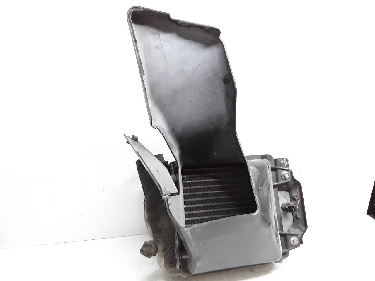 CHEVROLET 5 1 generation (2005-2010) Starpdzesētāja/interkūlera radiators 1271002362 19105775