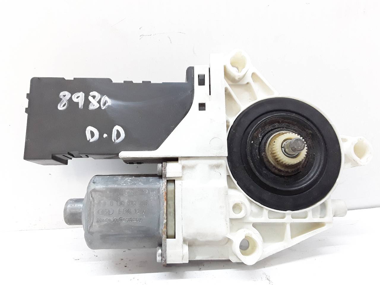 VAUXHALL 407 1 generation (2004-2010) Front Right Door Window Control Motor 1137328127 18975235