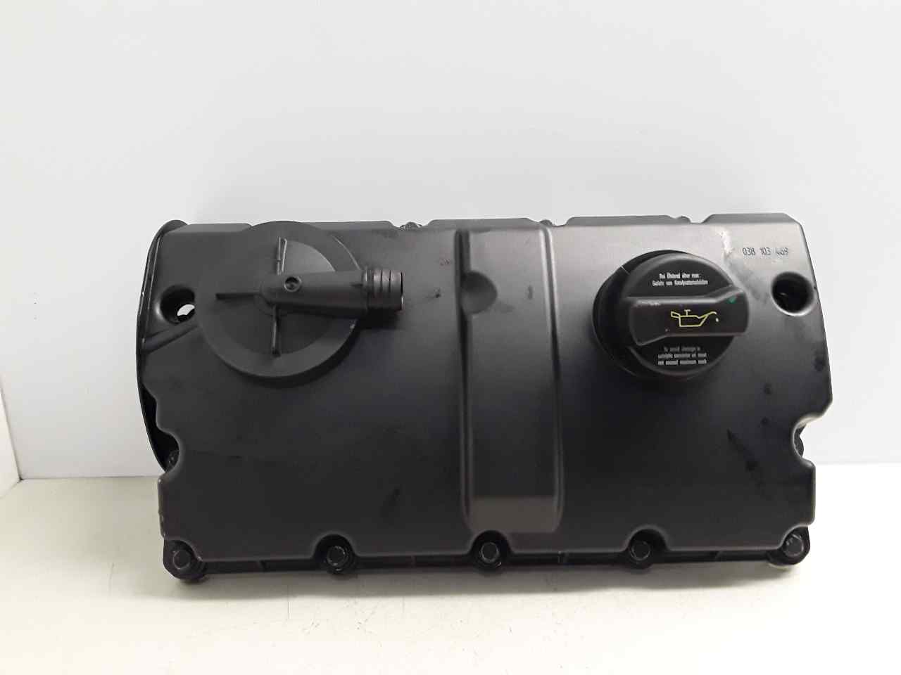 CHEVROLET A3 8L (1996-2003) Valve Cover 038103475Q 24757516