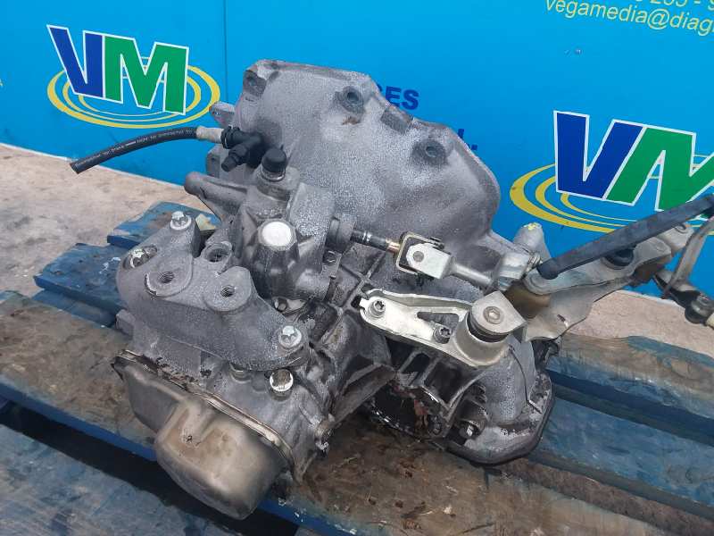 PEUGEOT Corsa C (2000-2006) Gearbox 90400209 18894479