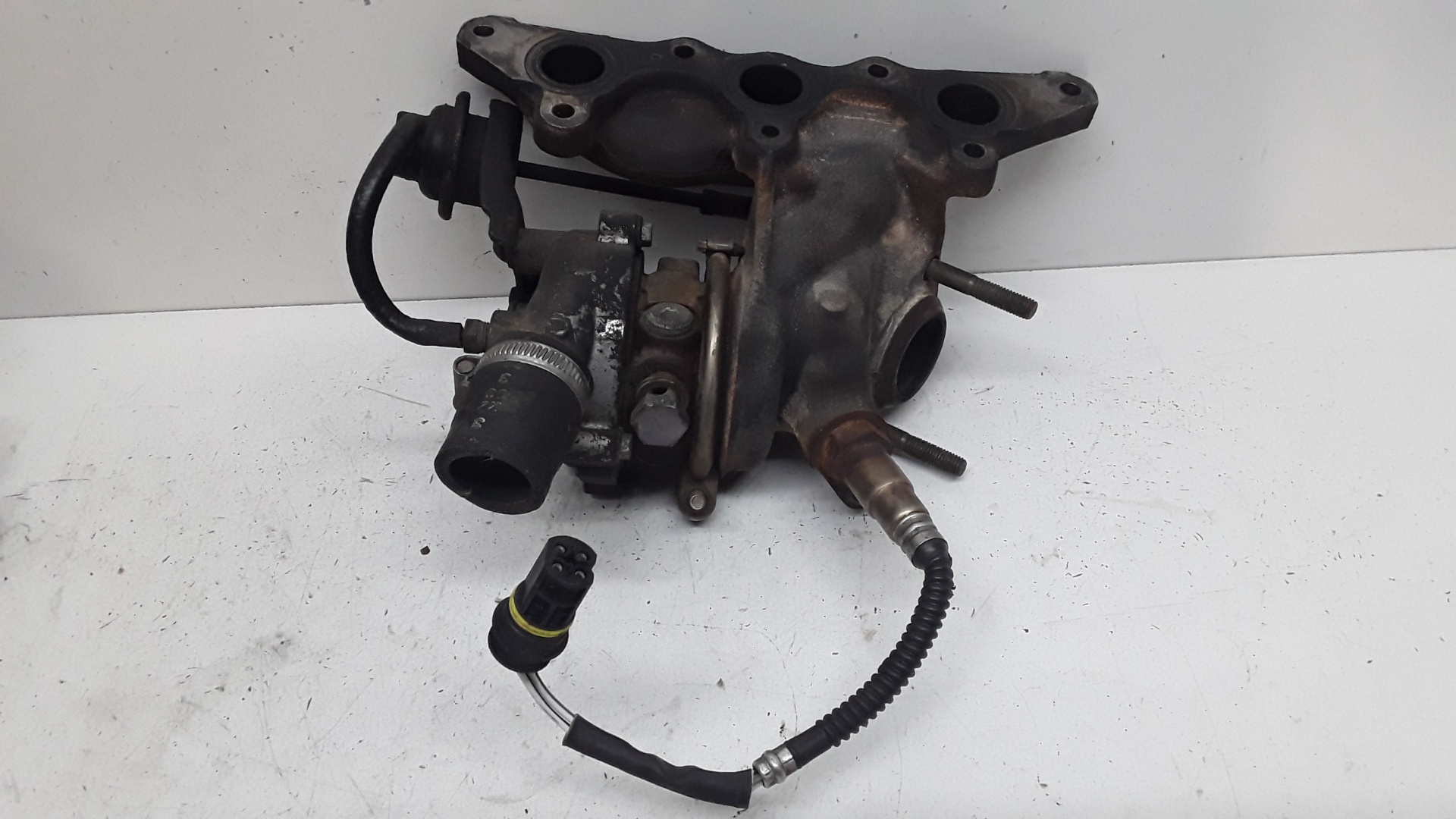 VOLKSWAGEN Turbocharger a1600960499 25611541