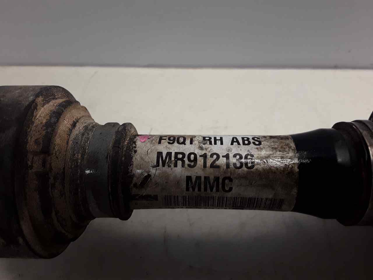 MITSUBISHI Front Right Driveshaft MR912136 25626793