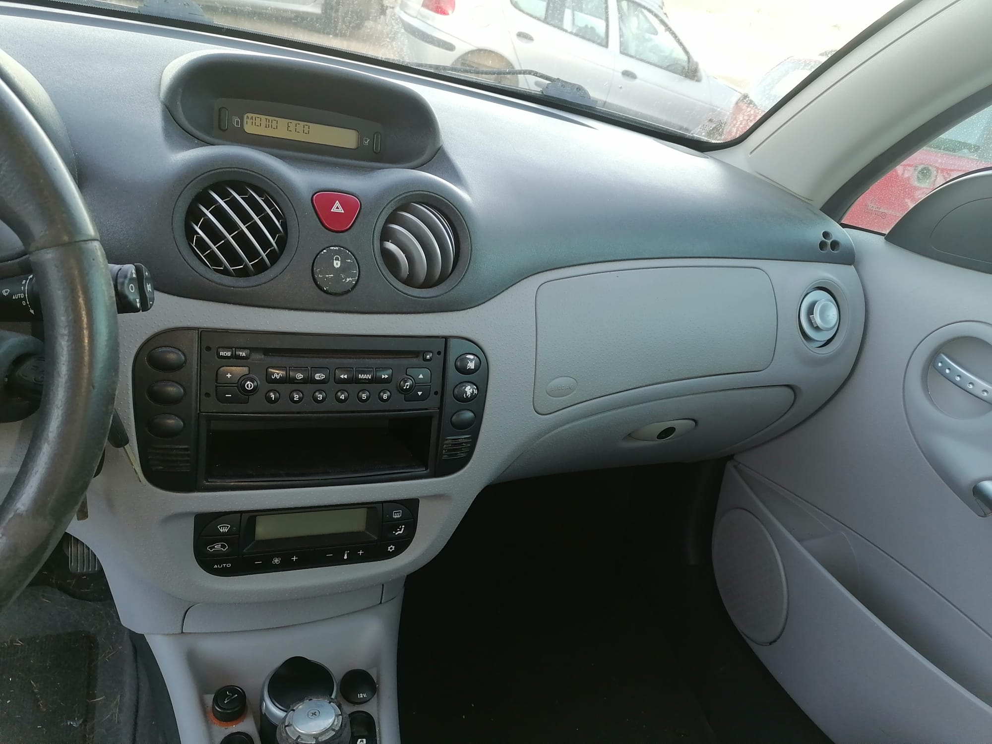 CITROËN C3 1 generation (2002-2010) Левая противотуманка переднего бампера 9648947780 19041451