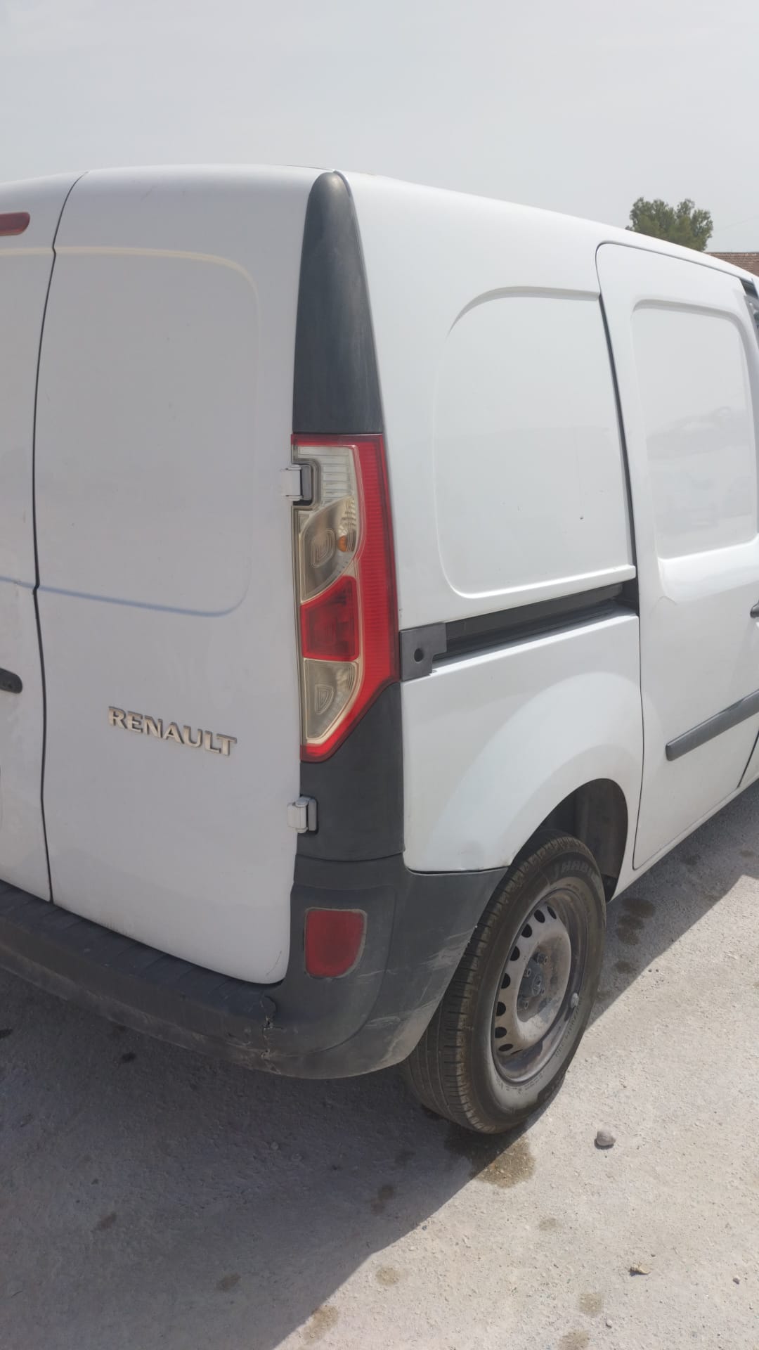 RENAULT Kangoo 2 generation (2007-2021) Блок за управление на двигателя ECU 0281030899 25628727