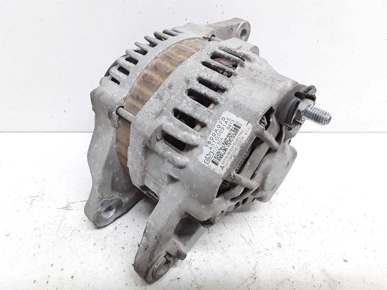 VOLKSWAGEN Colt 6 generation (2002-2013) Alternator 1800A070 18935815